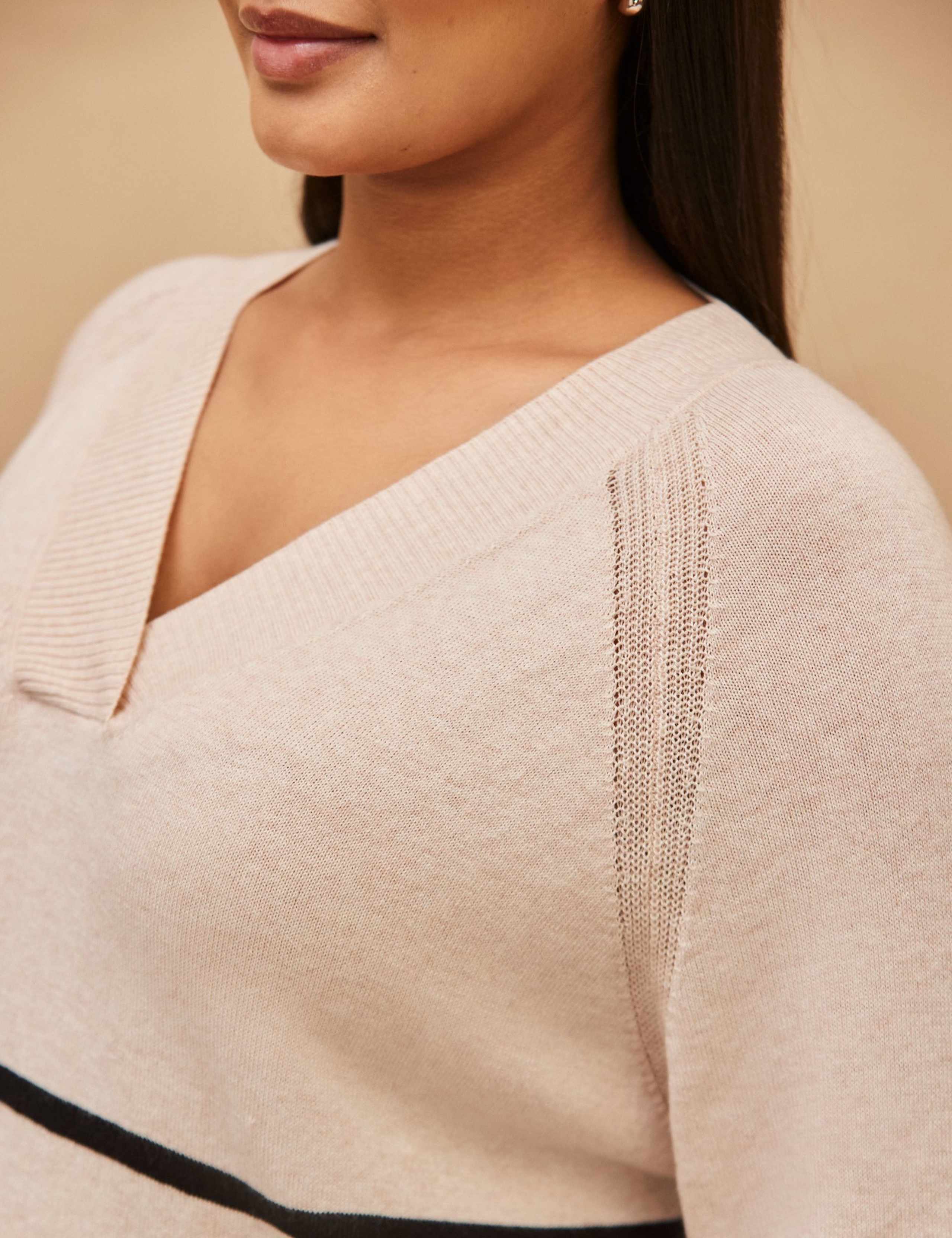 Striped V-Neck Jumper with Cashmere 2 of 4