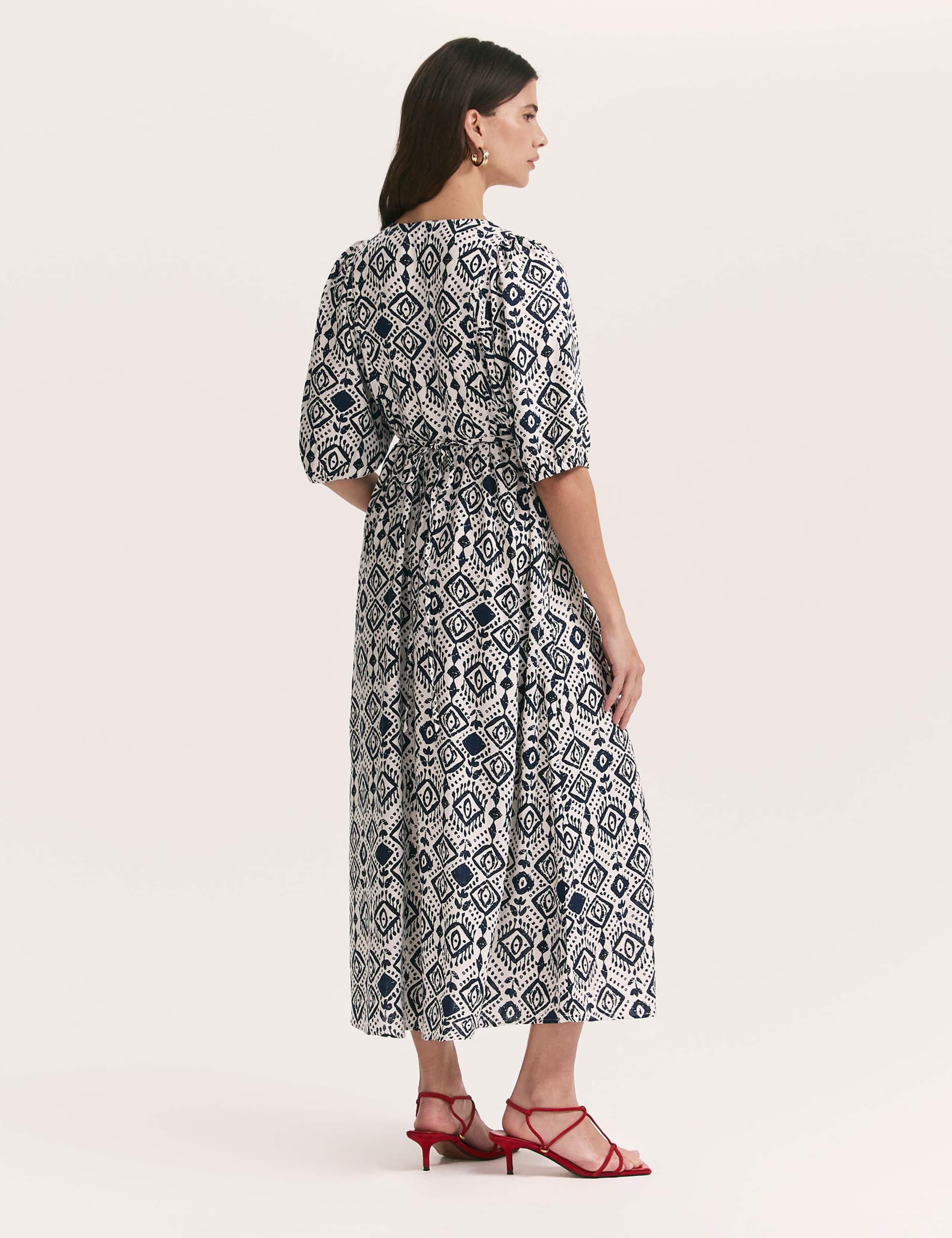 Printed V-Neck Midaxi Smock Dress with Linen 2 of 4
