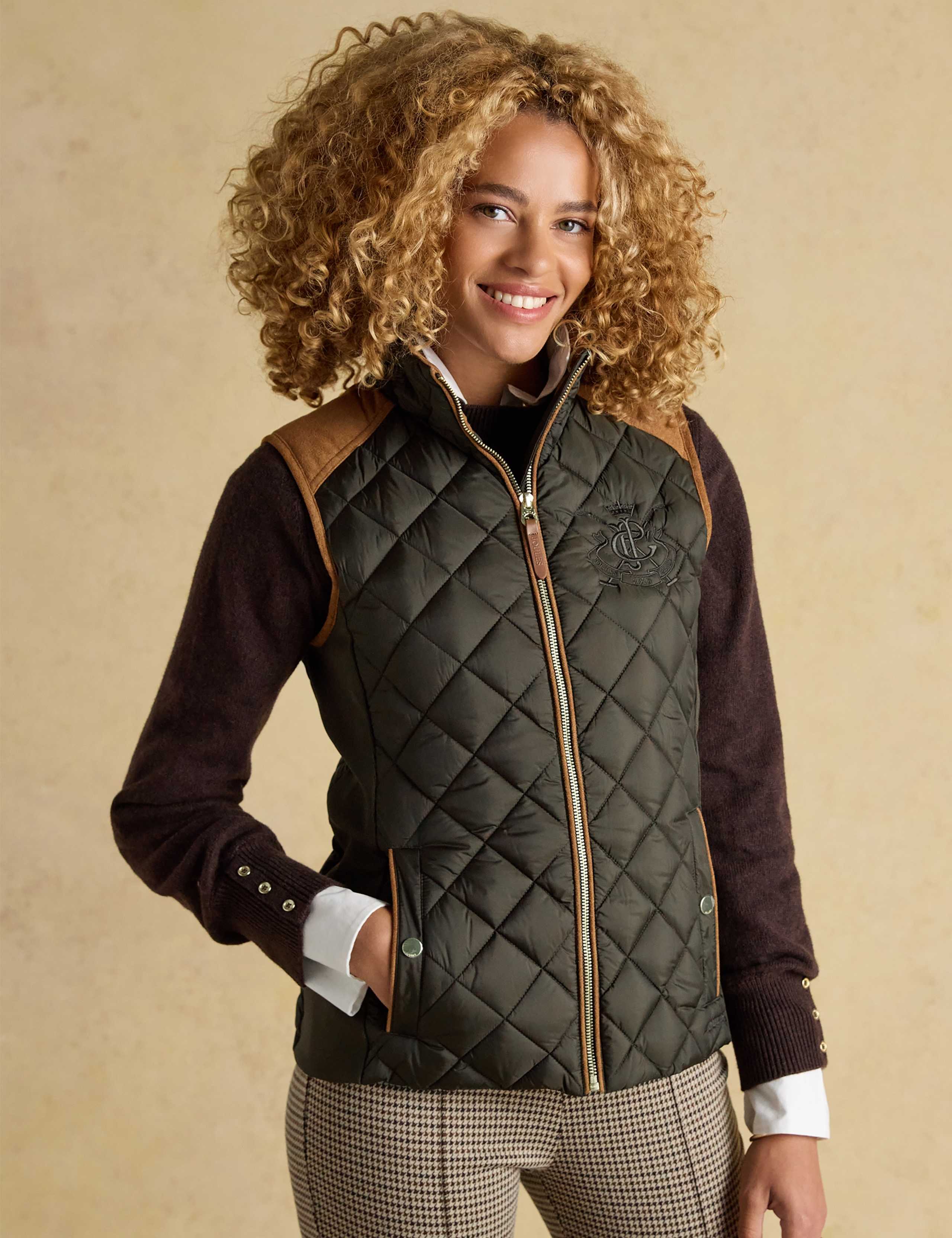 Showerproof Quilted Funnel Neck Gilet 1 of 12