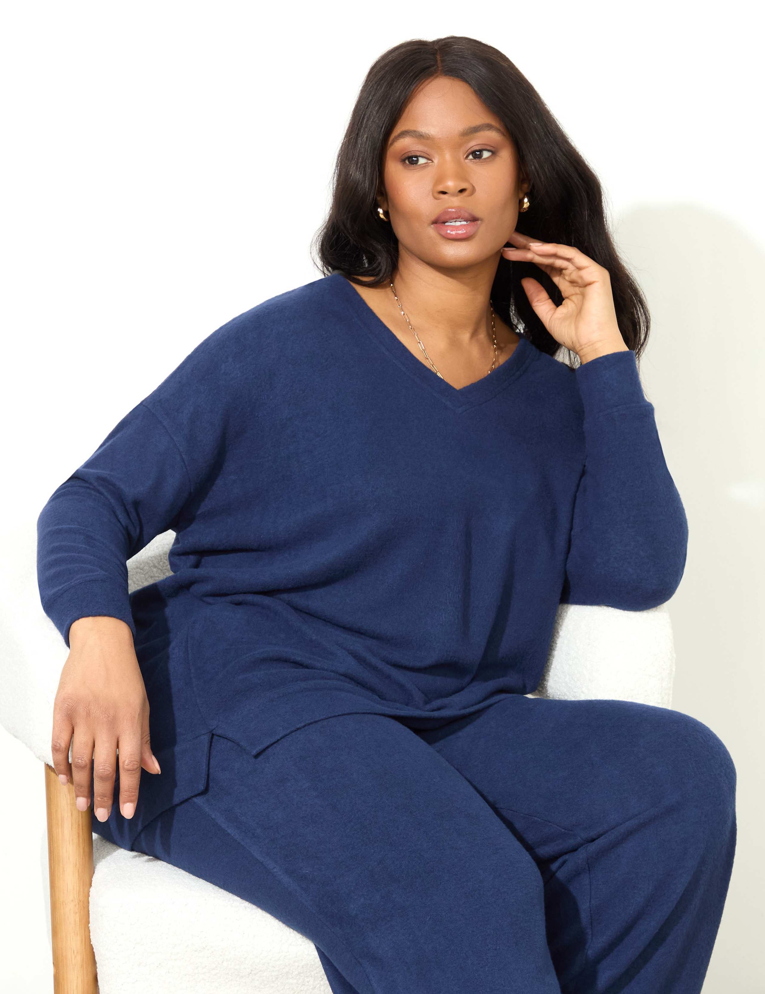 Jersey V-Neck Relaxed Longline Top 3 of 4