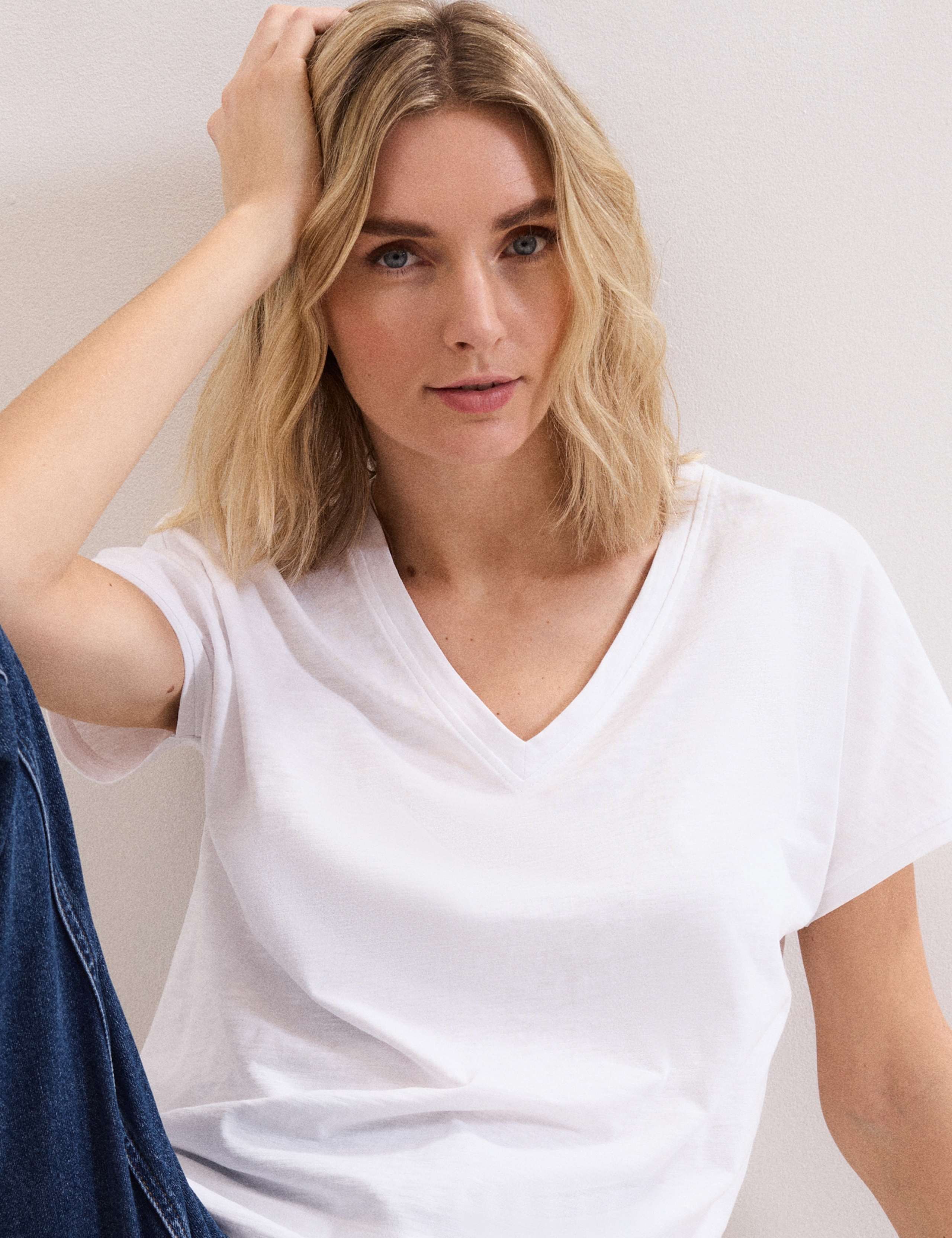 Pure Cotton Textured V-Neck T-Shirt 5 of 7