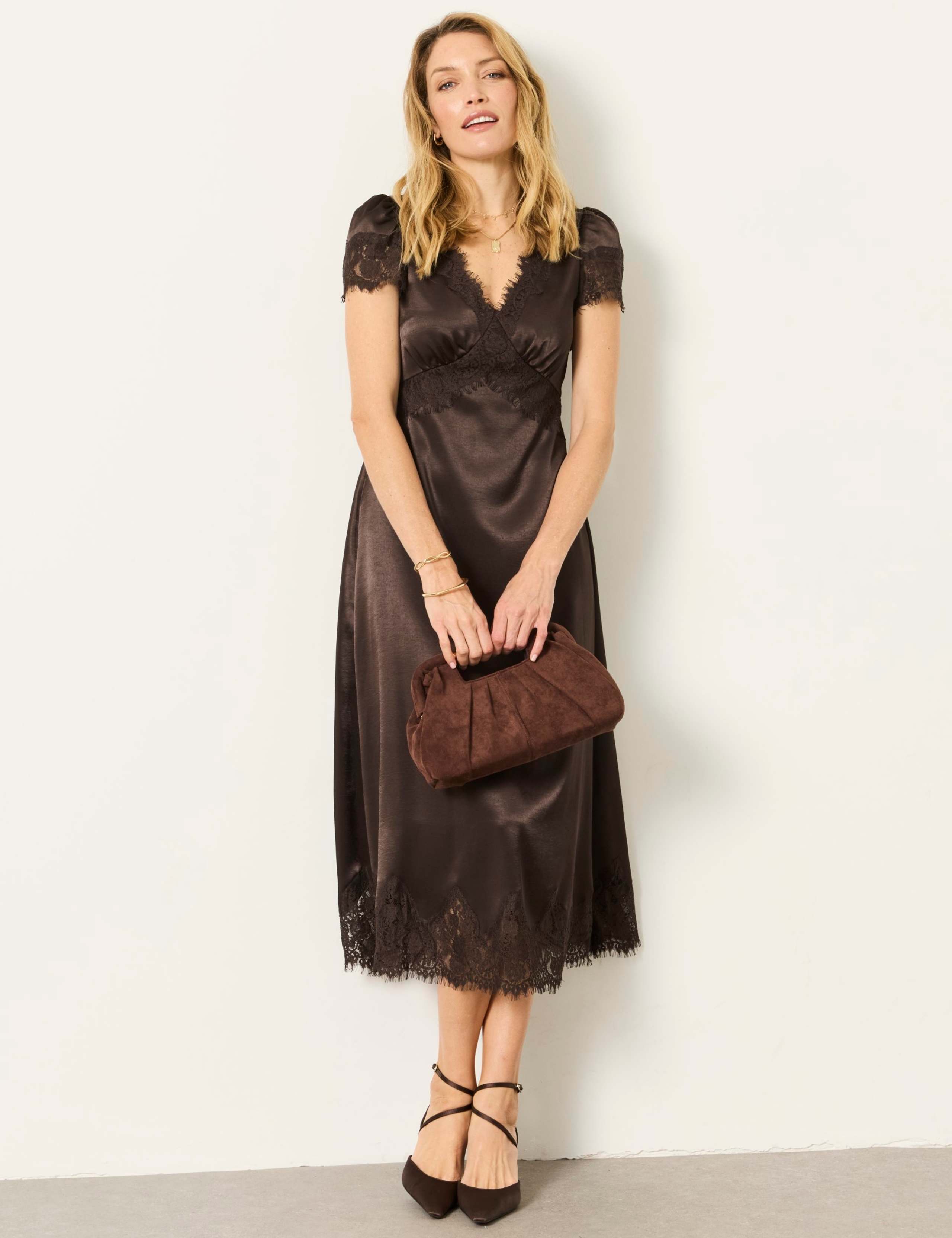 Lace Insert V-Neck Midi Tea Dress 4 of 8