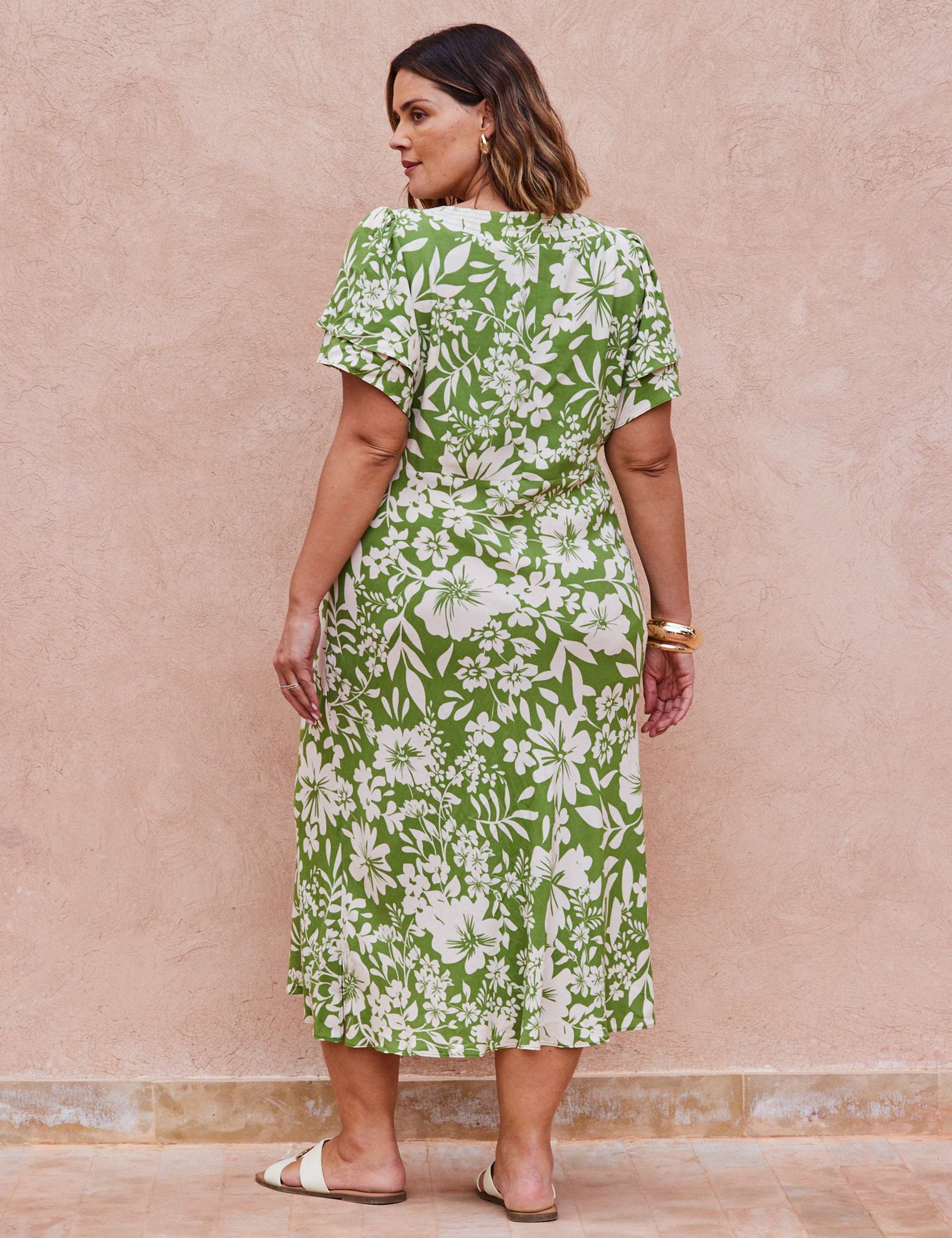 Floral V-Neck Angel Sleeve Midaxi Tea Dress 5 of 5