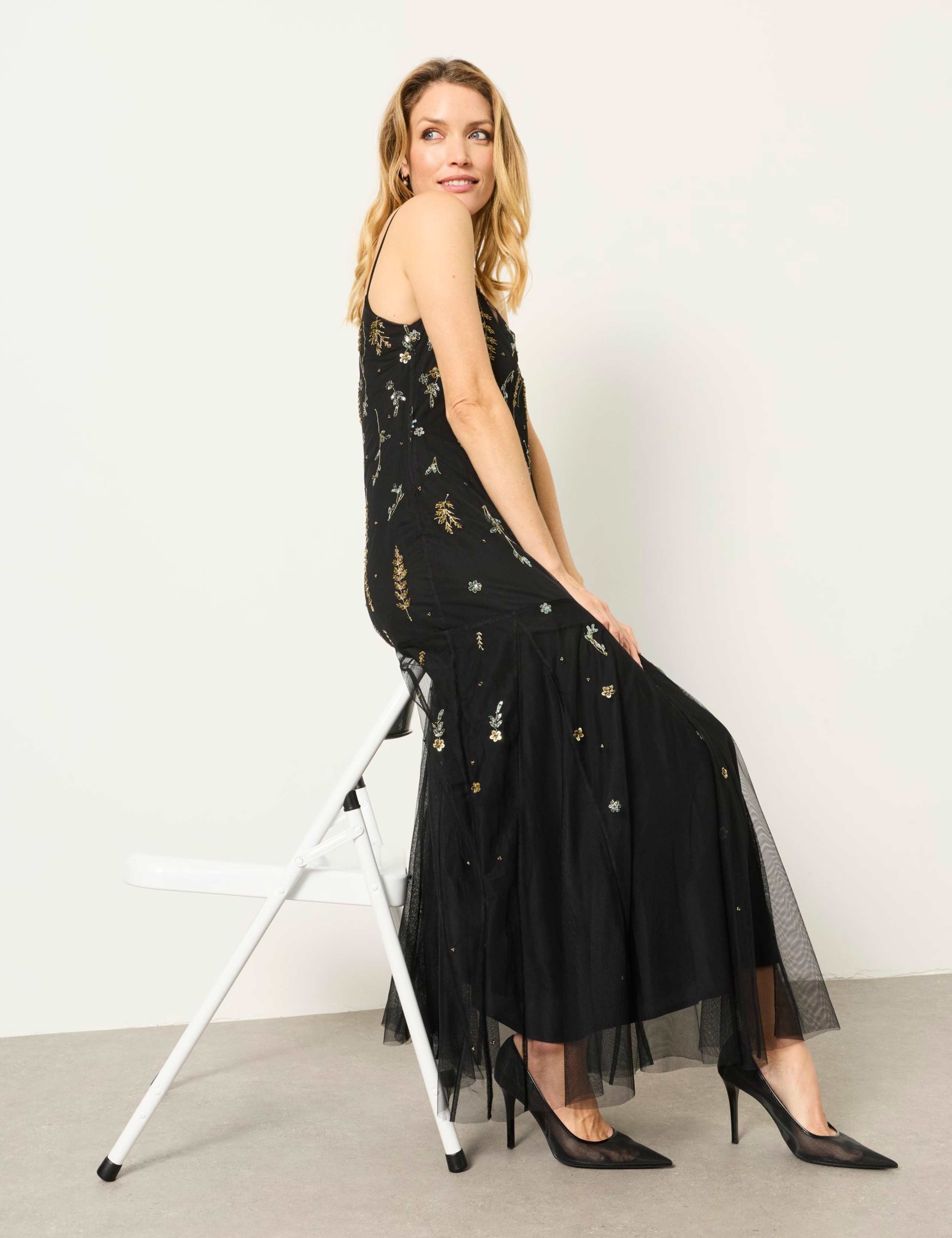 Beaded Square Neck Strappy Maxi Tea Dress 6 of 8