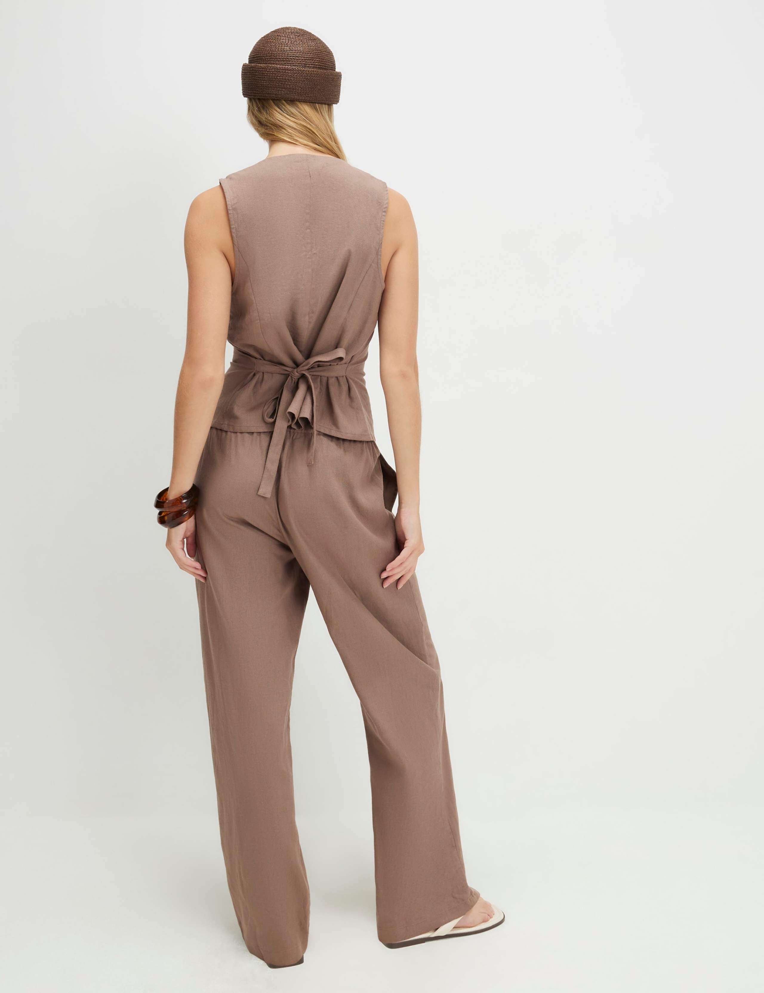 Linen Rich Drawstring Tapered Trousers 4 of 4