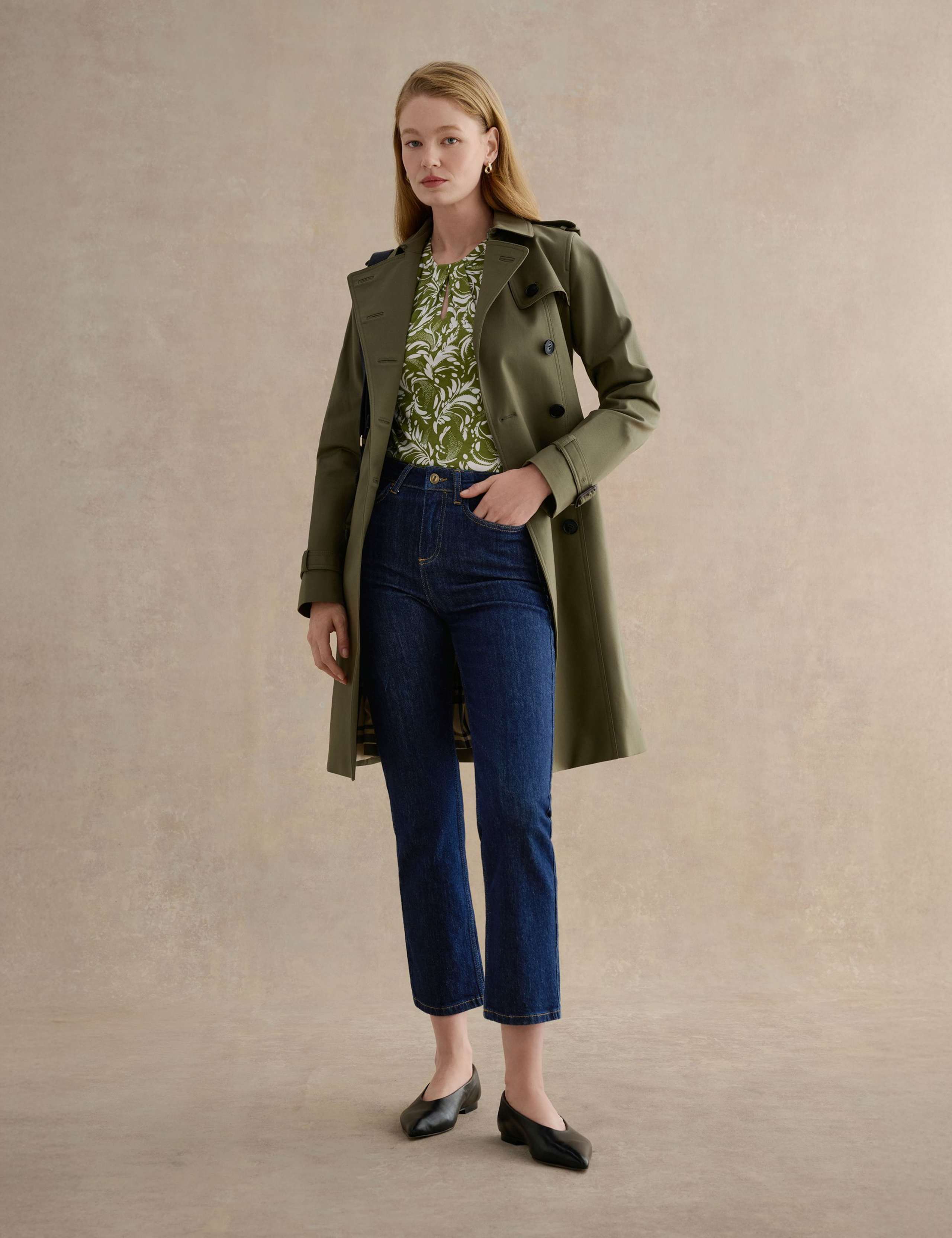 Floral Round Neck Keyhole Blouse 4 of 5