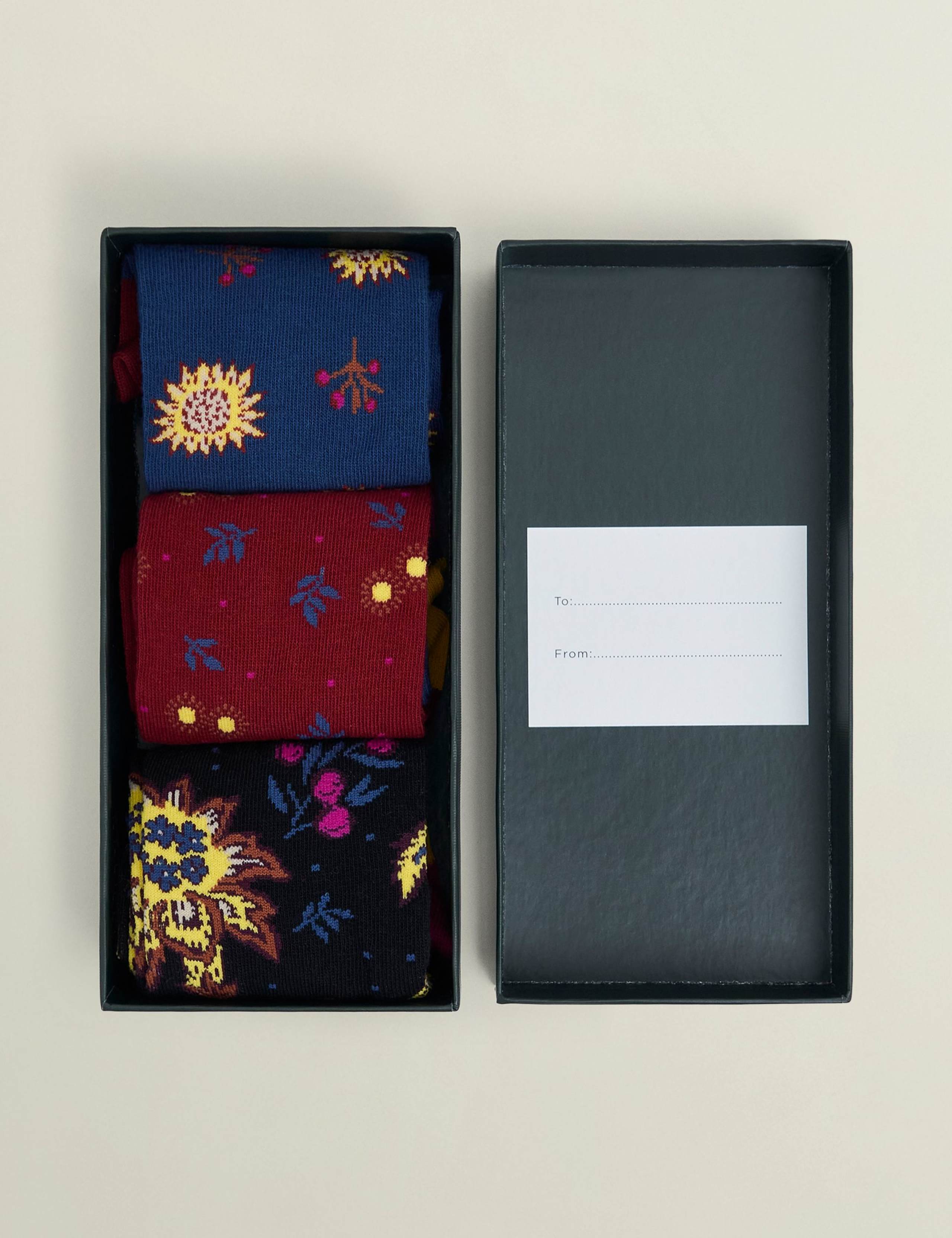 3pk Pure Cotton Ankle High Socks 2 of 3