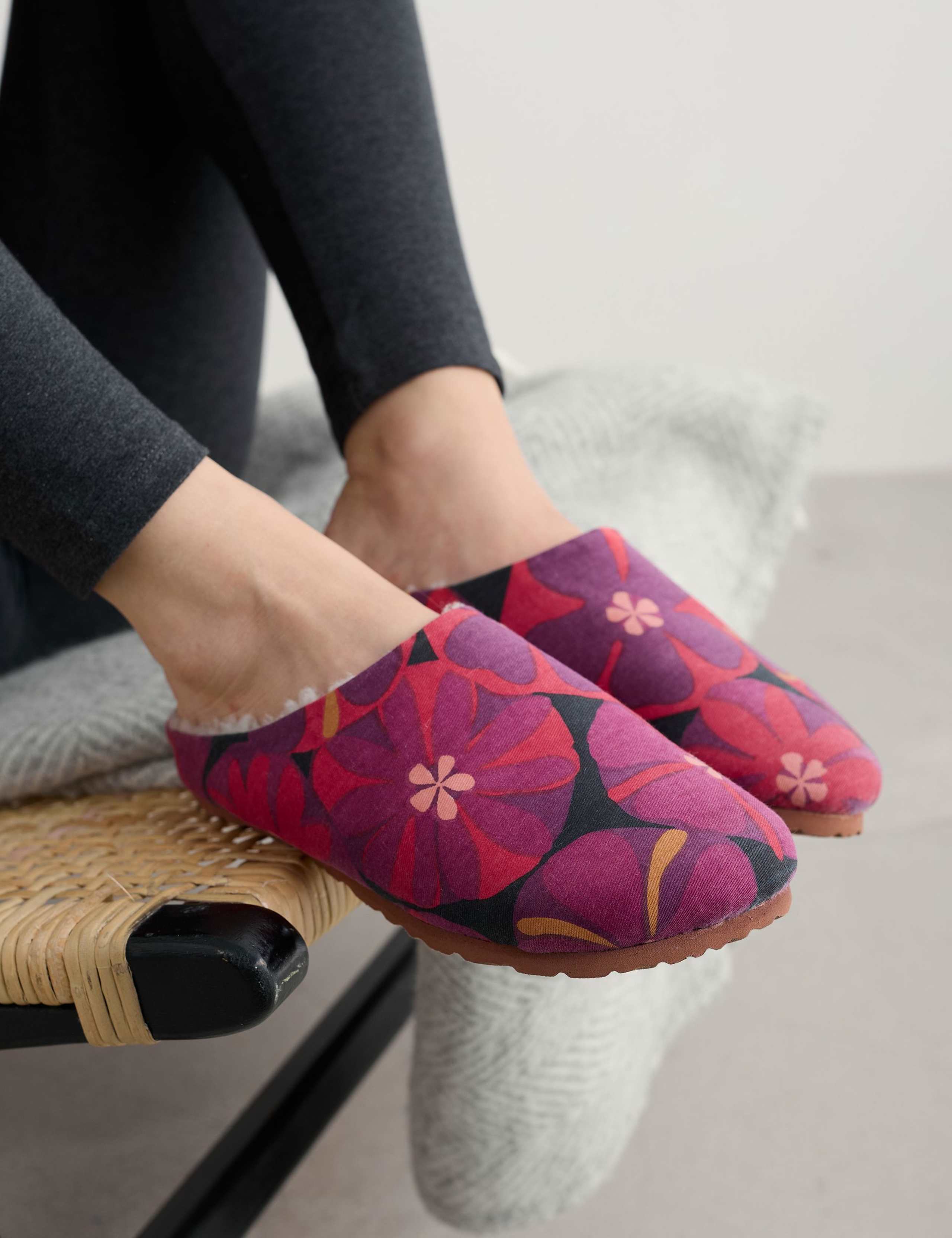 Cotton Floral Mule Slippers 4 of 6