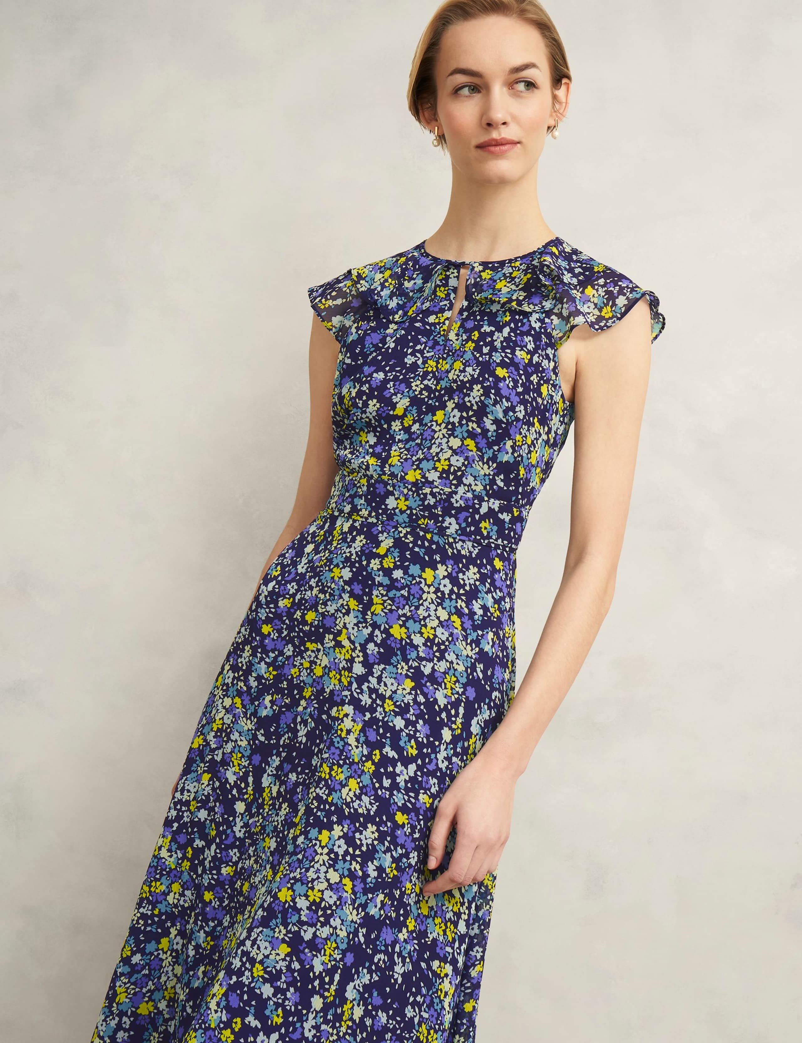 Floral Cut Out Detail Midi Skater Dress 5 of 8