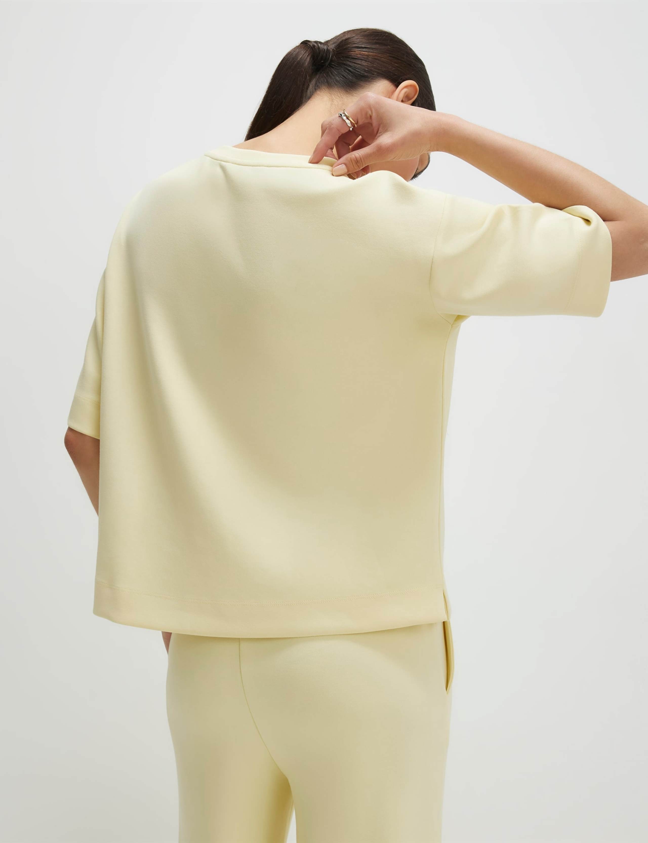 Relaxed Boxy Top 2 of 4