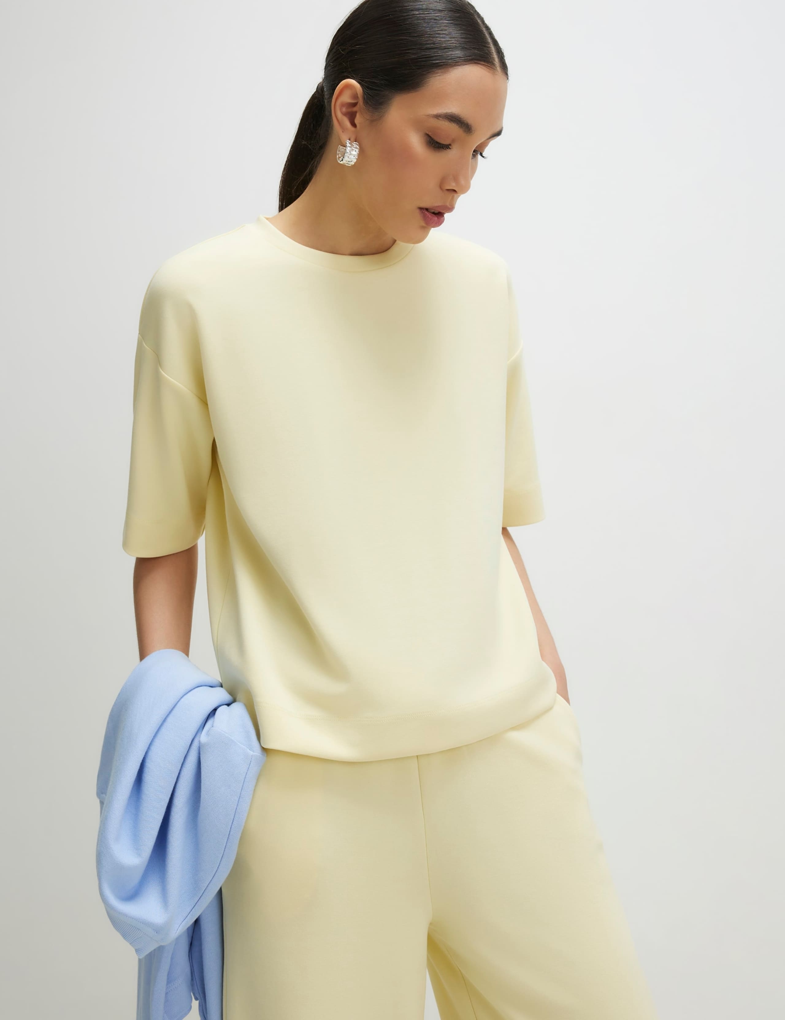 Relaxed Boxy Top 3 of 4