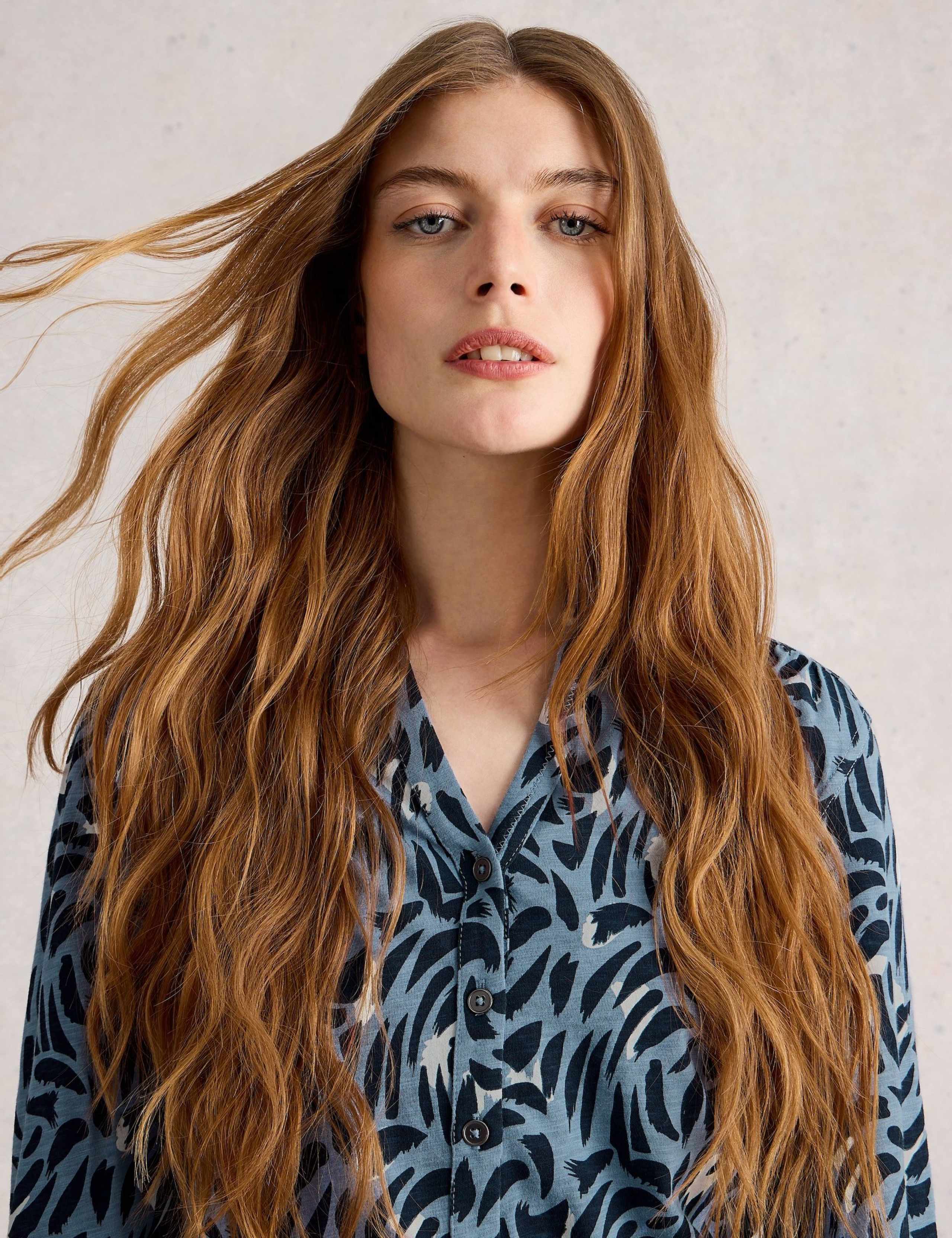 Pure Cotton Printed V-Neck Shirt 3 of 6