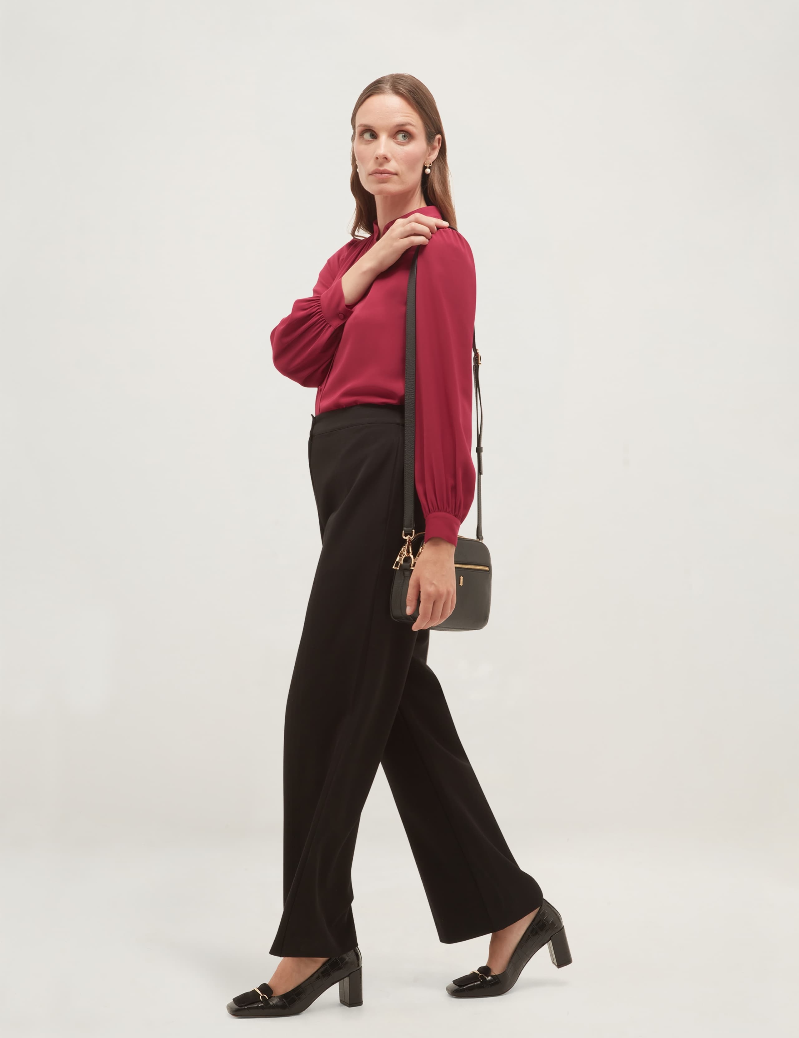 Round Neck Pleat Detail Blouse 3 of 5