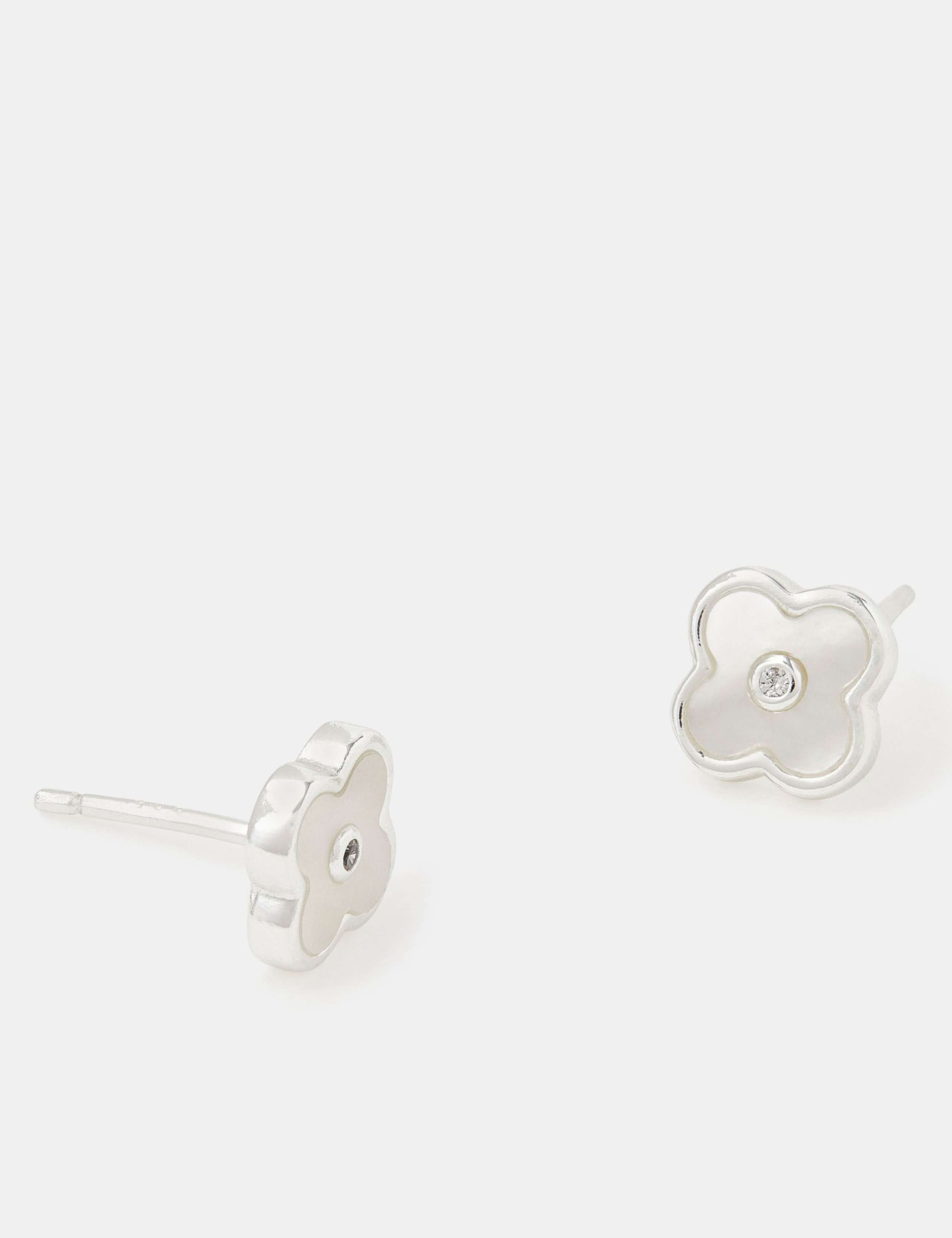 Sterling Silver Clover Stud Earrings 2 of 2