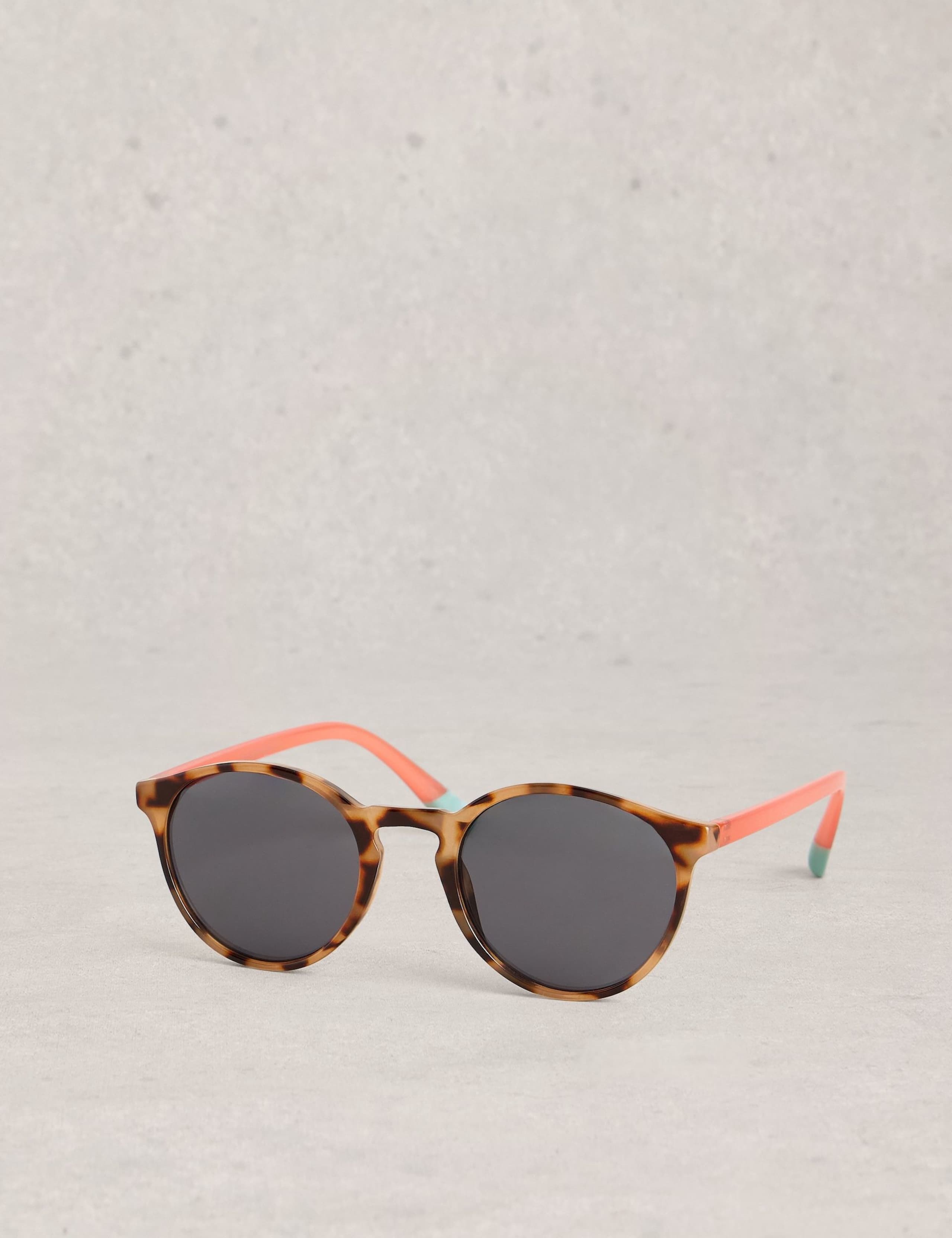 Round Animal Print Preppy Sunglasses 1 of 4