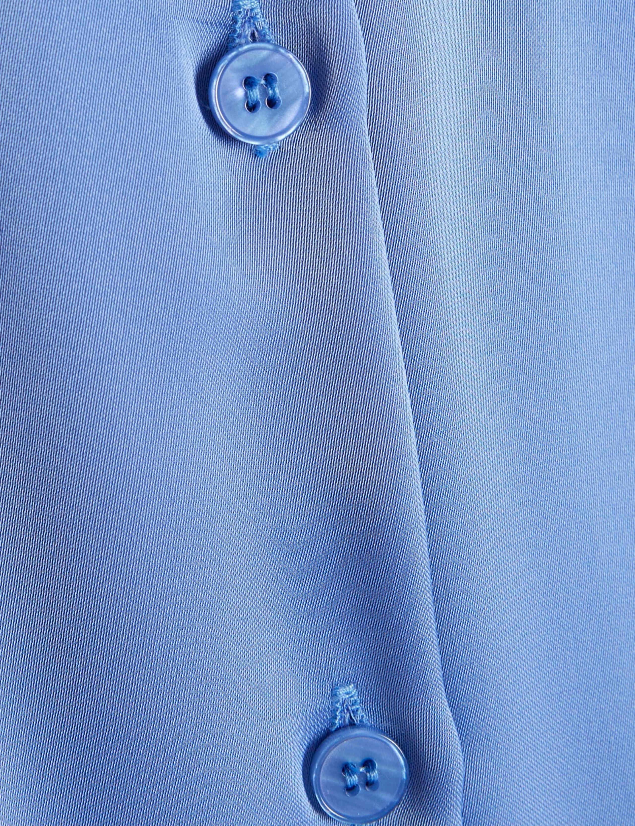 Relaxed Satin Collared Shirt 5 of 6