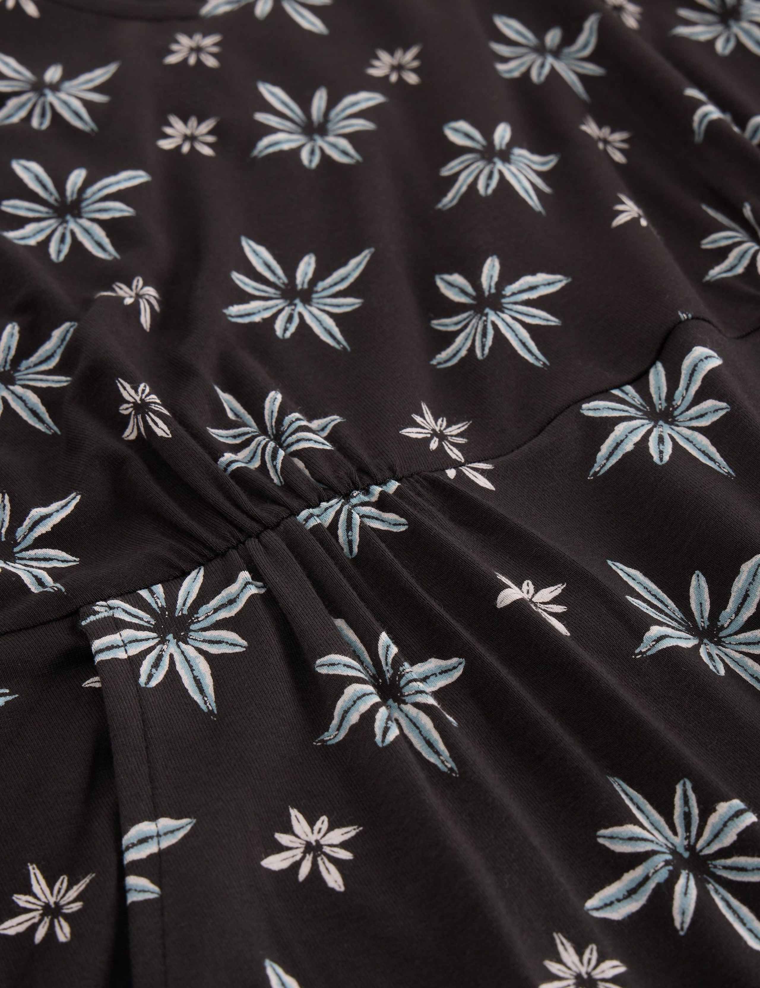 Jersey Star Print Waisted Shift Dress 5 of 6