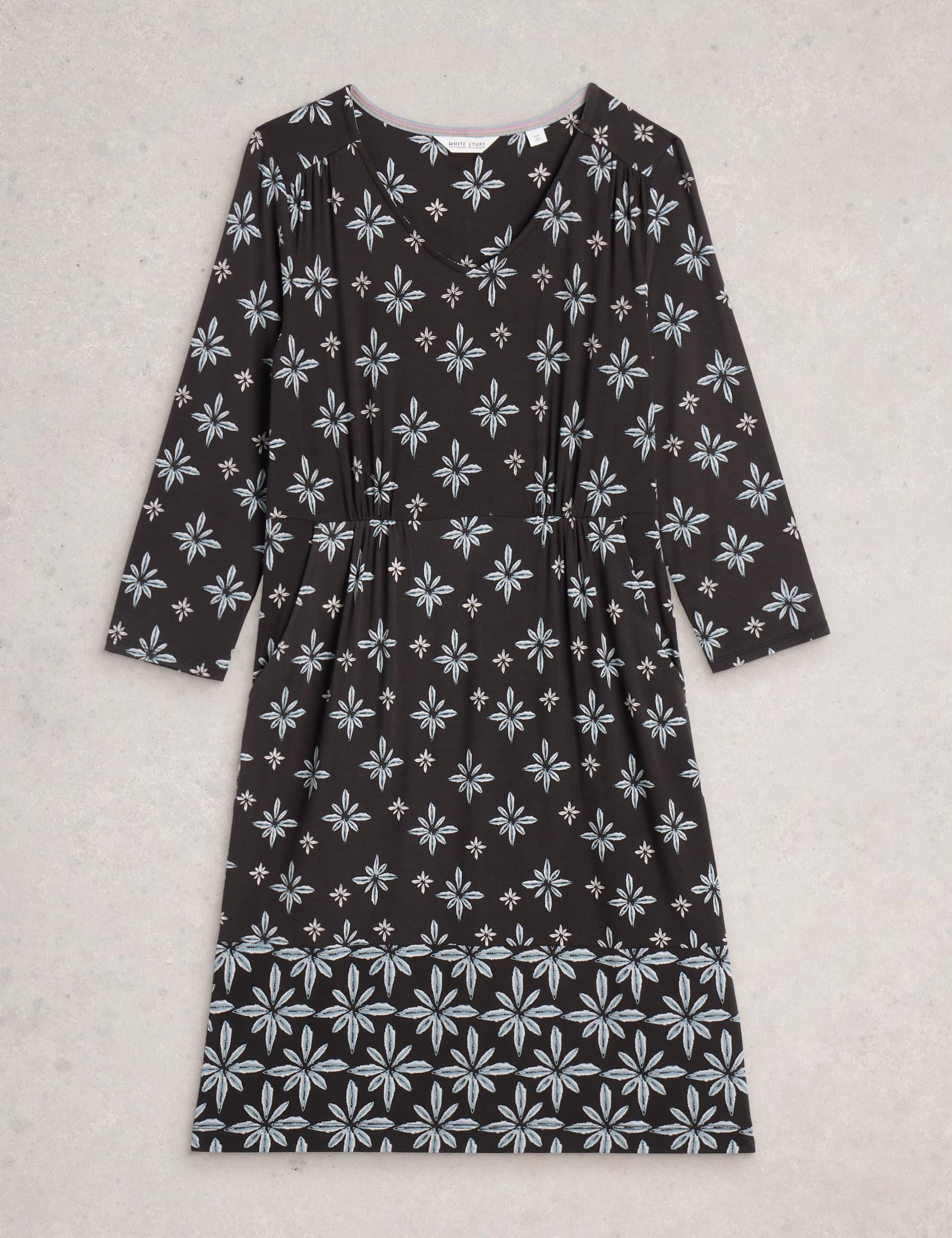 Jersey Star Print Waisted Shift Dress 2 of 6