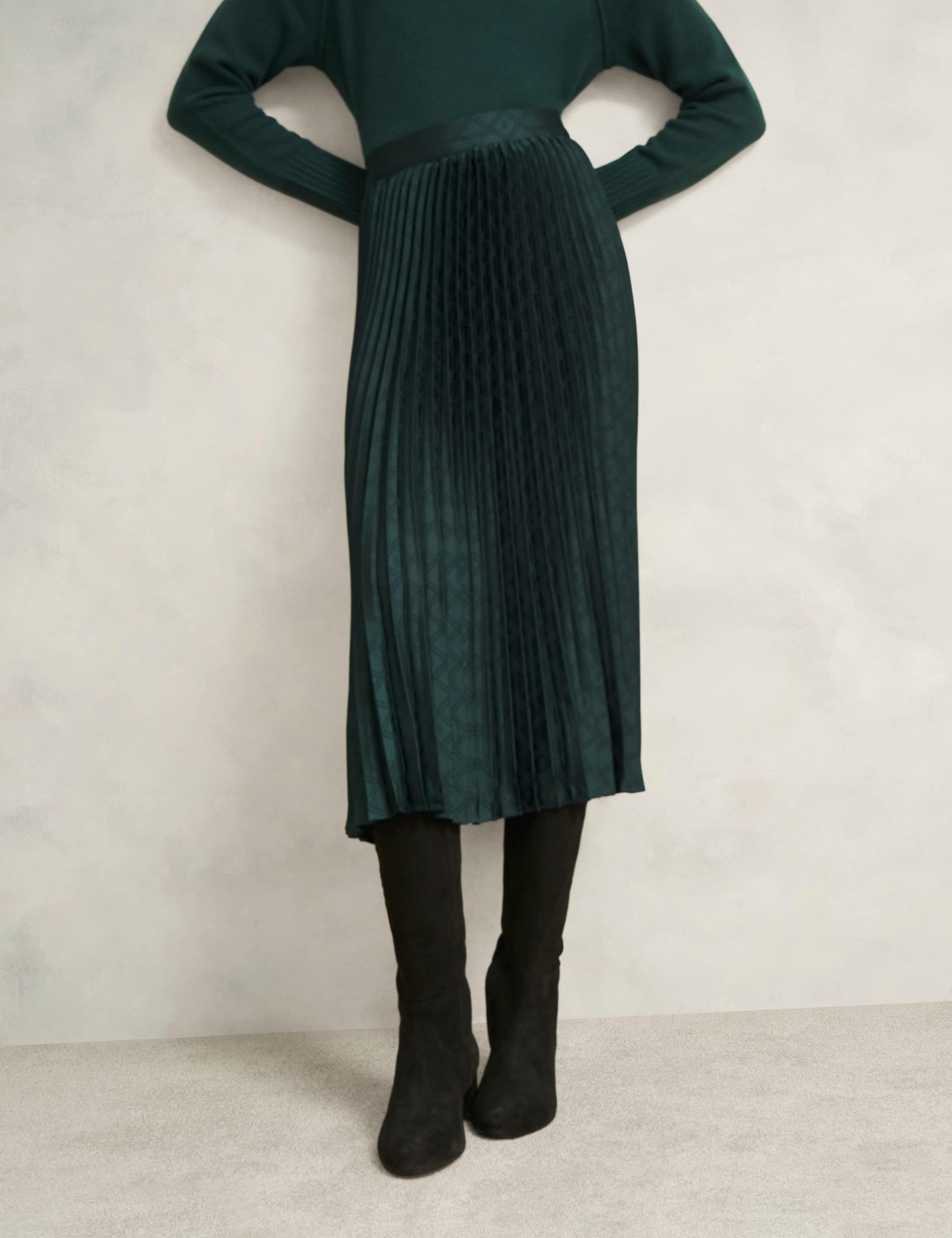 Checked Pleated Midaxi Skirt 5 of 6