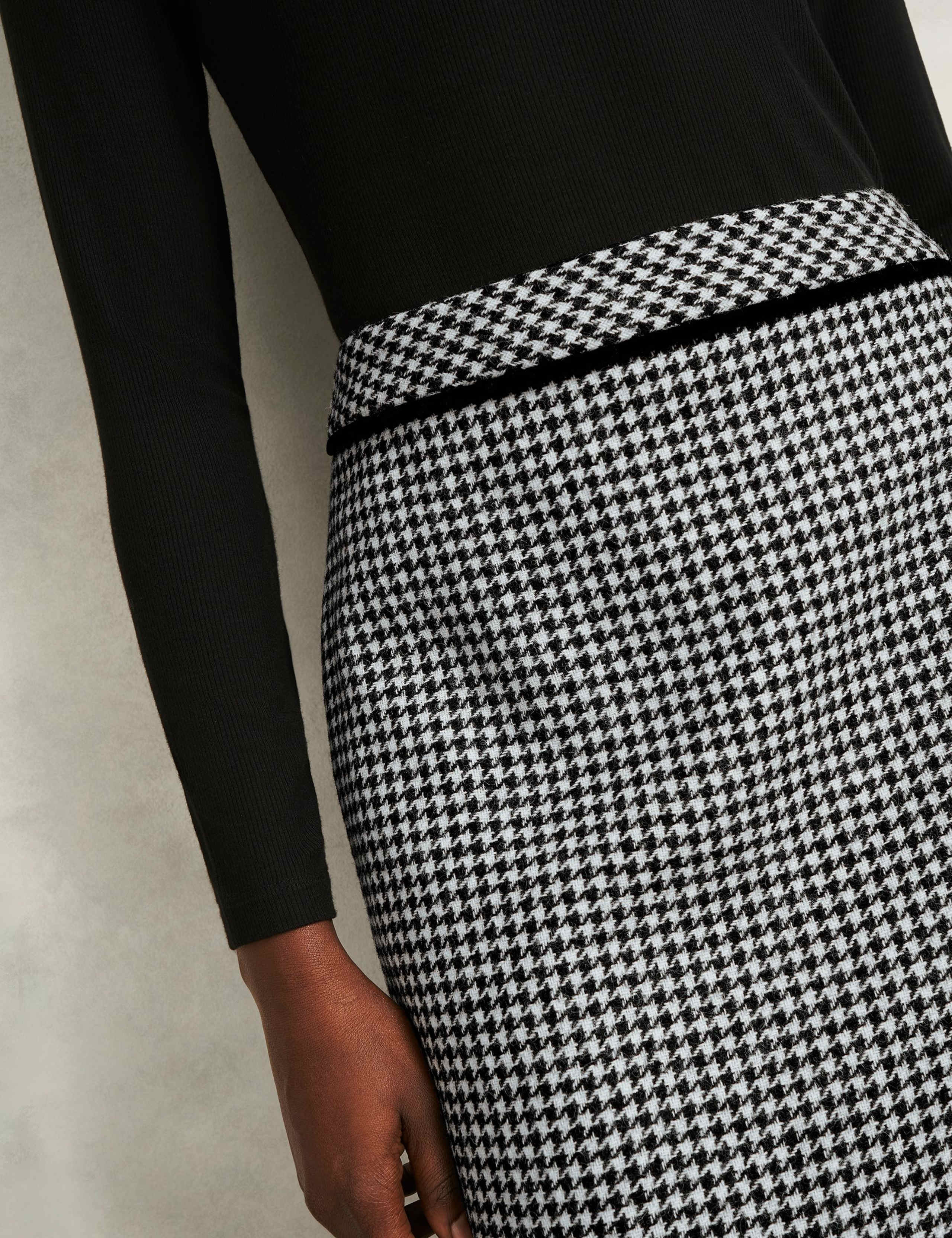 Pure Wool Checked Mini Skirt 6 of 6