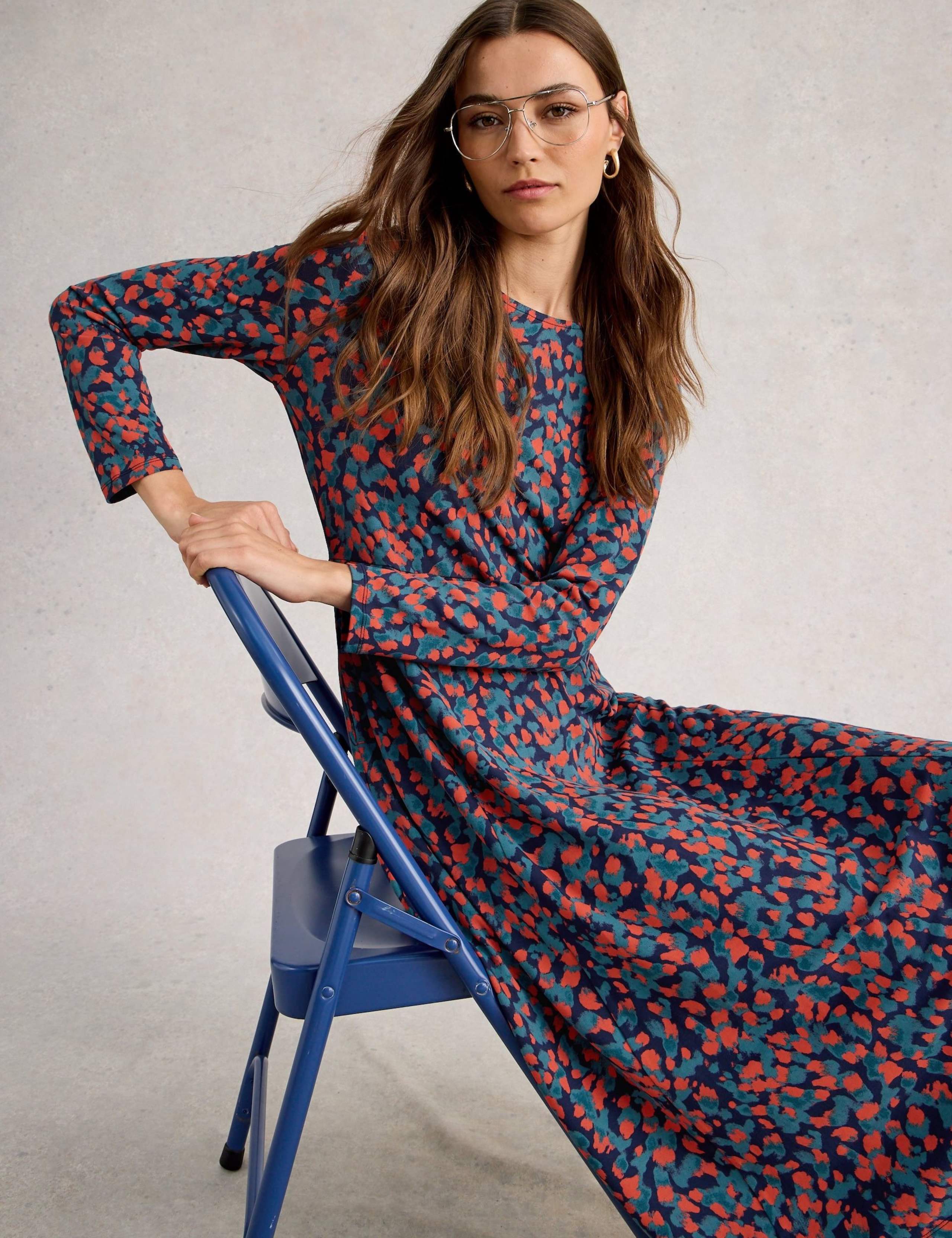 Jersey Printed Midi Waisted Dress 5 of 6