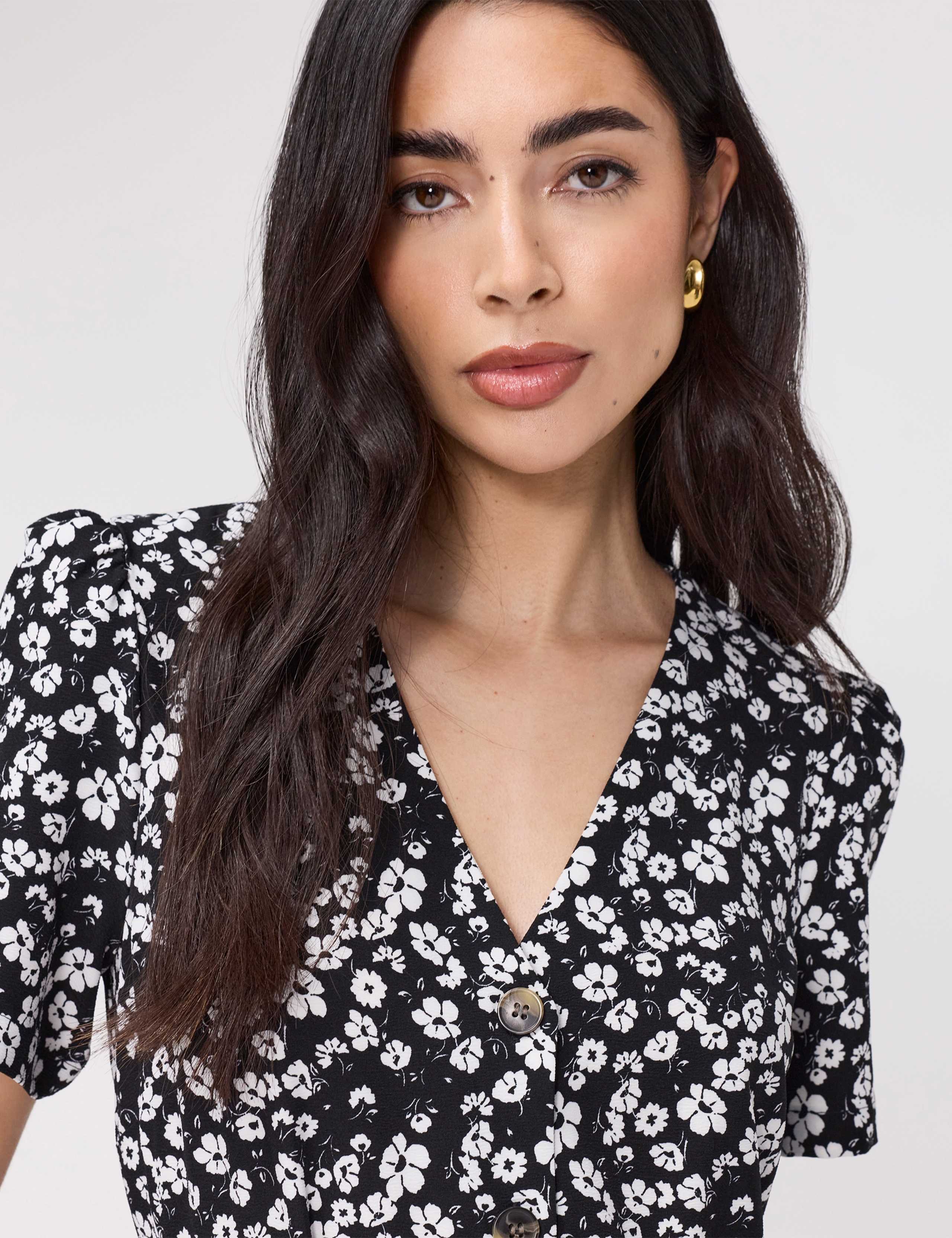 Floral Cropped Wide Leg Jumpsuit 4 of 7