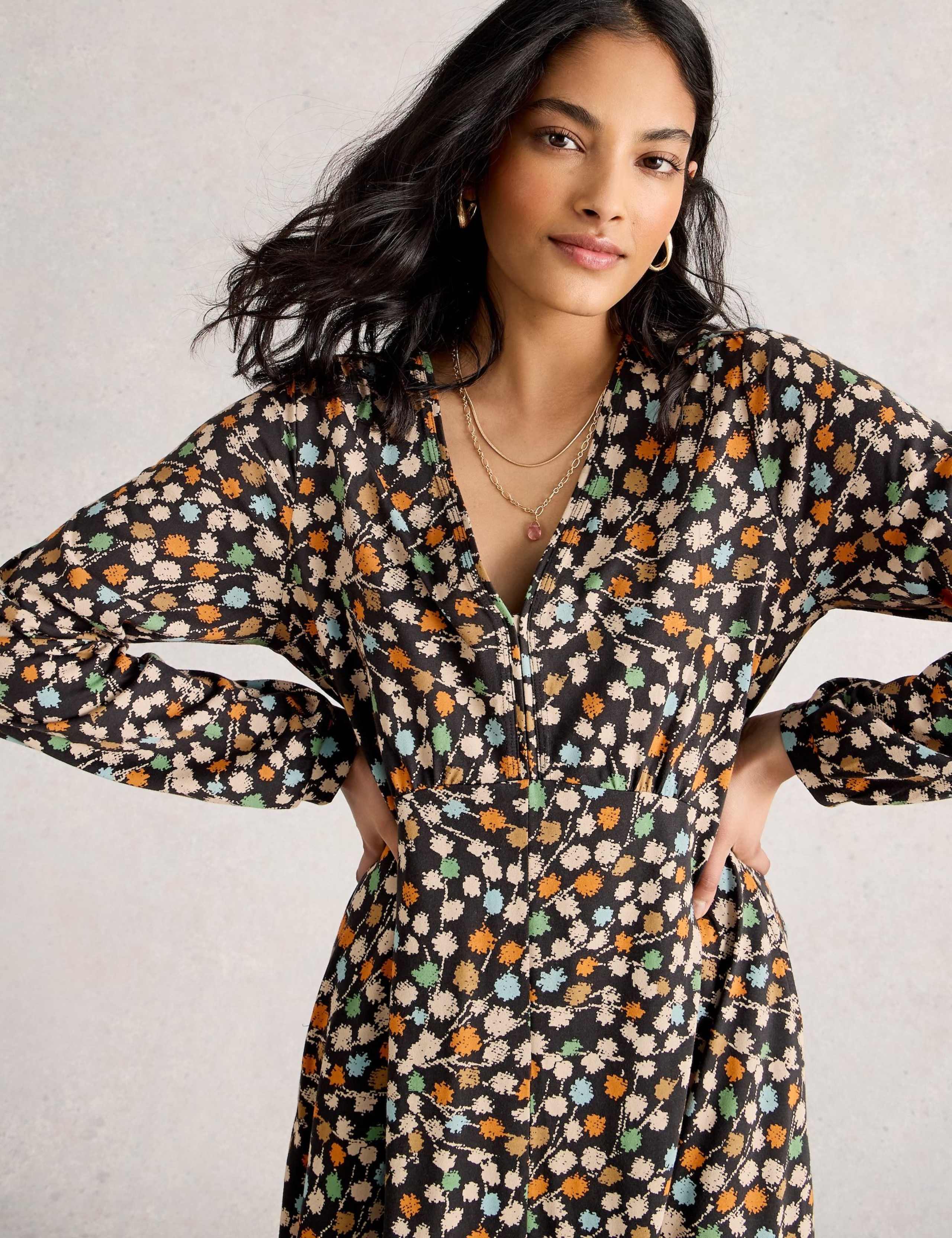 Jersey Printed V-Neck Midi Dress 3 of 6