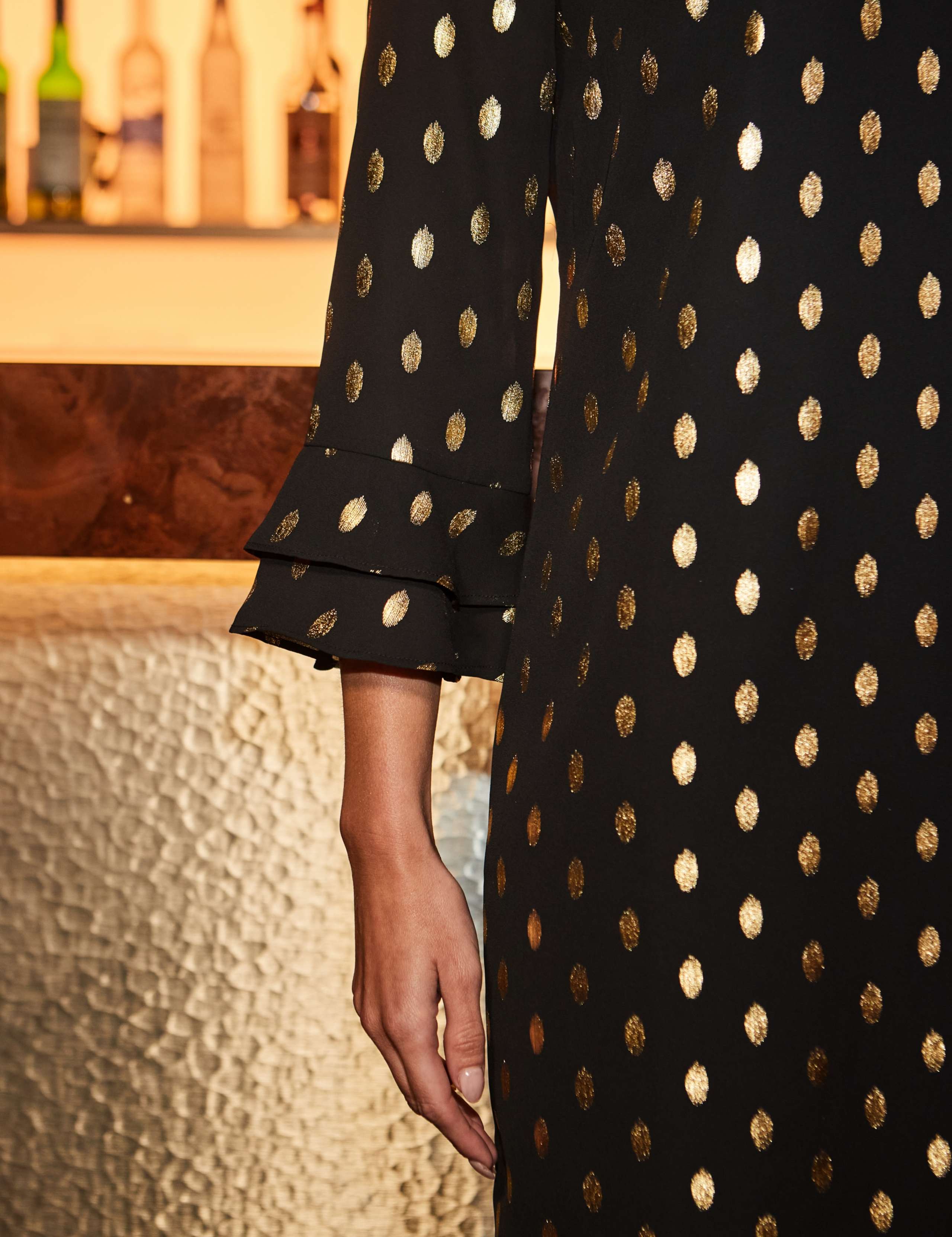 Metallic Keyhole Detail Mini Shift Dress 4 of 5