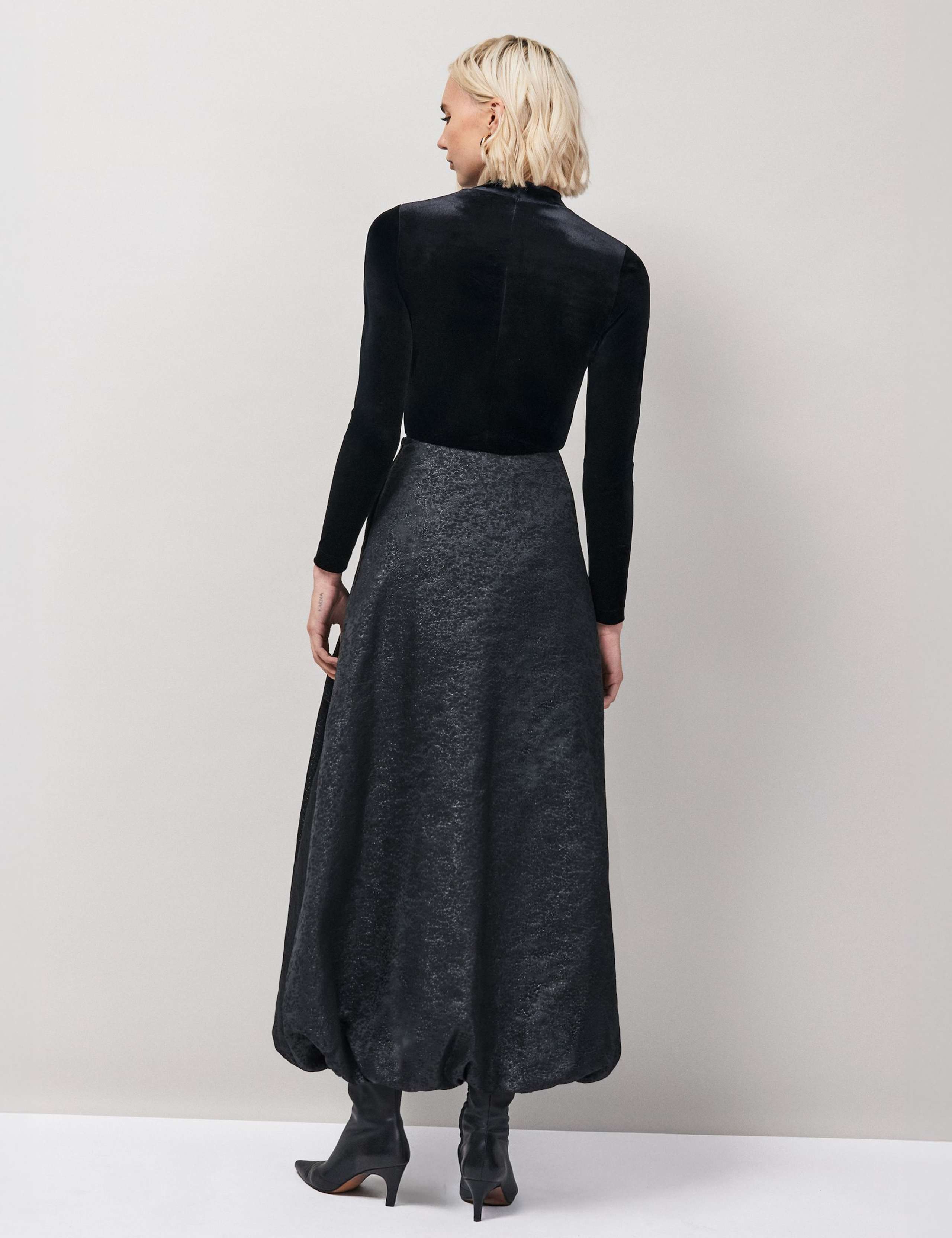Jacquard Bubble Hem Midaxi A-Line Skirt 2 of 3