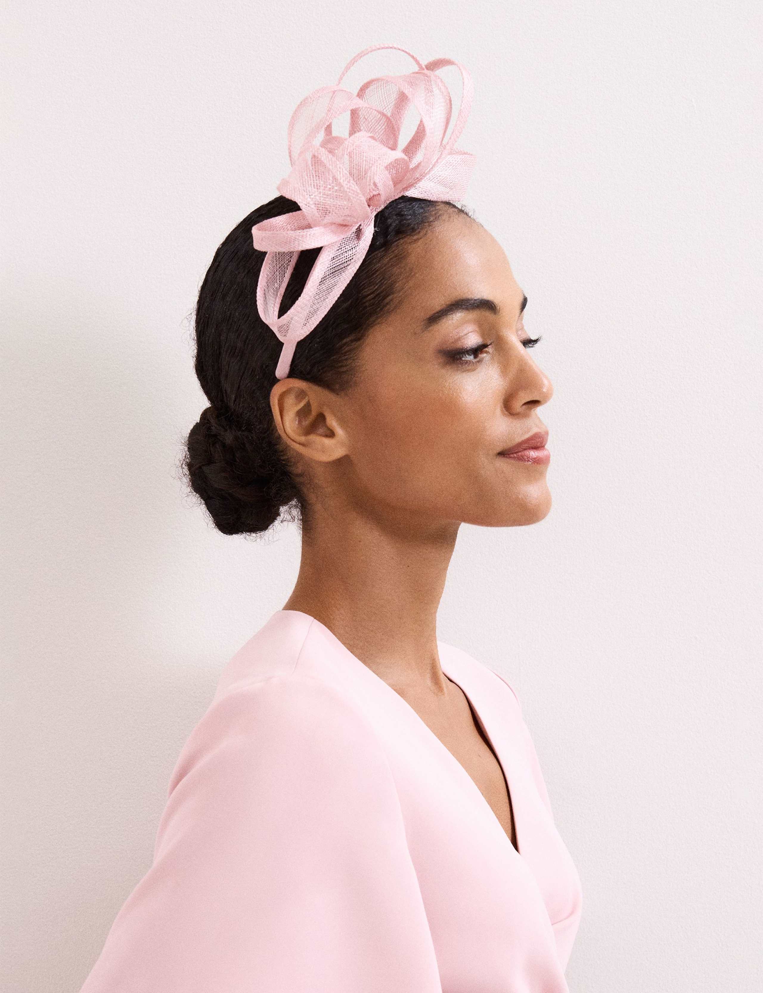 Twist Bow Fascinator 6 of 7