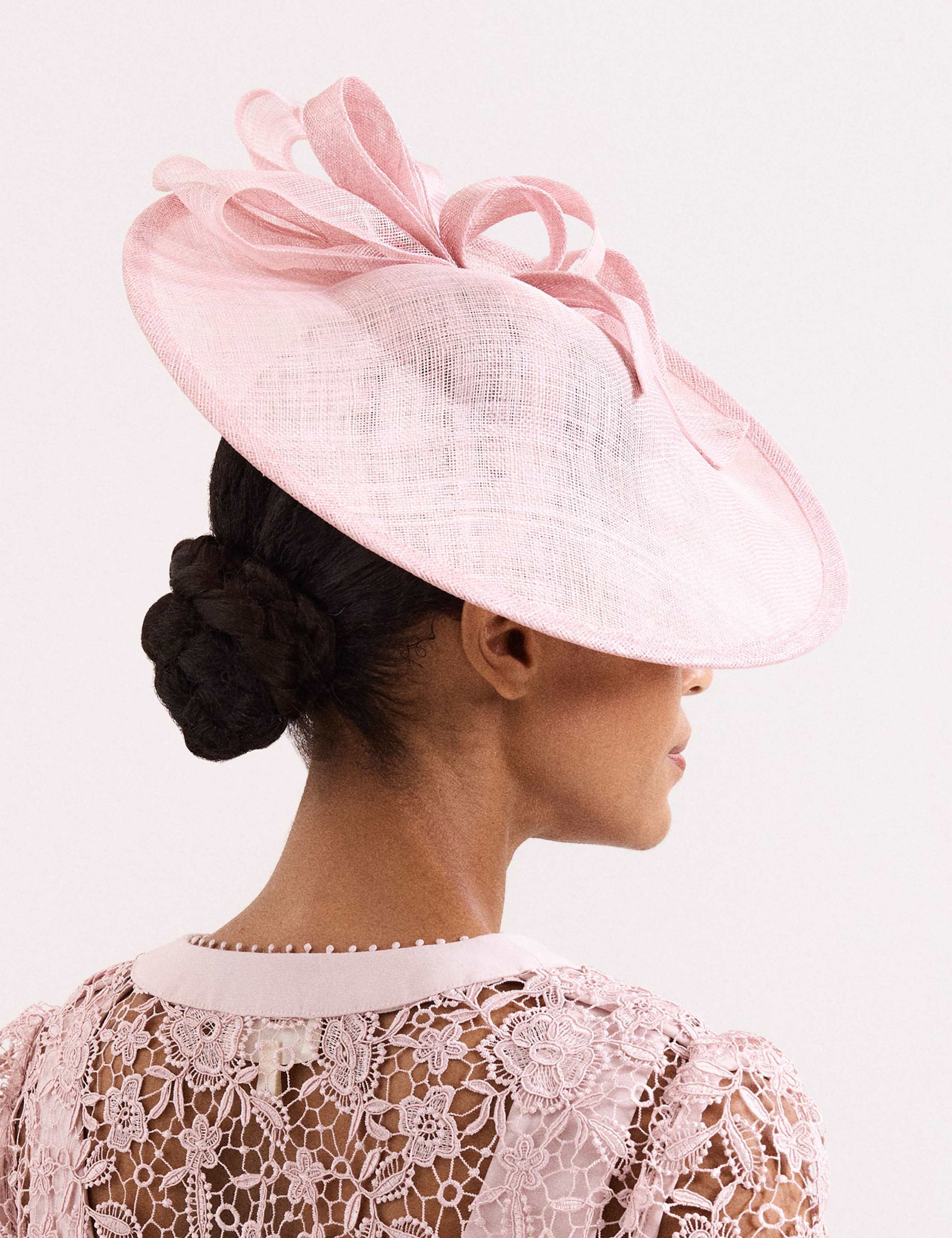 Disc and Bow Fascinator 4 of 7