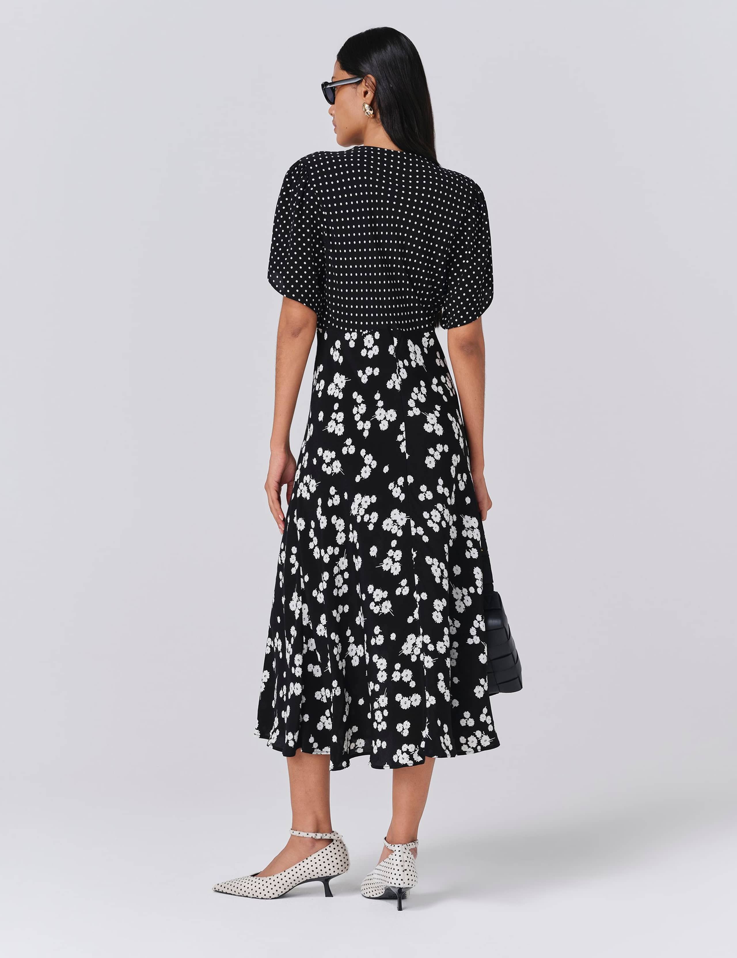 Floral V-Neck Midi Tea Dress 3 of 5