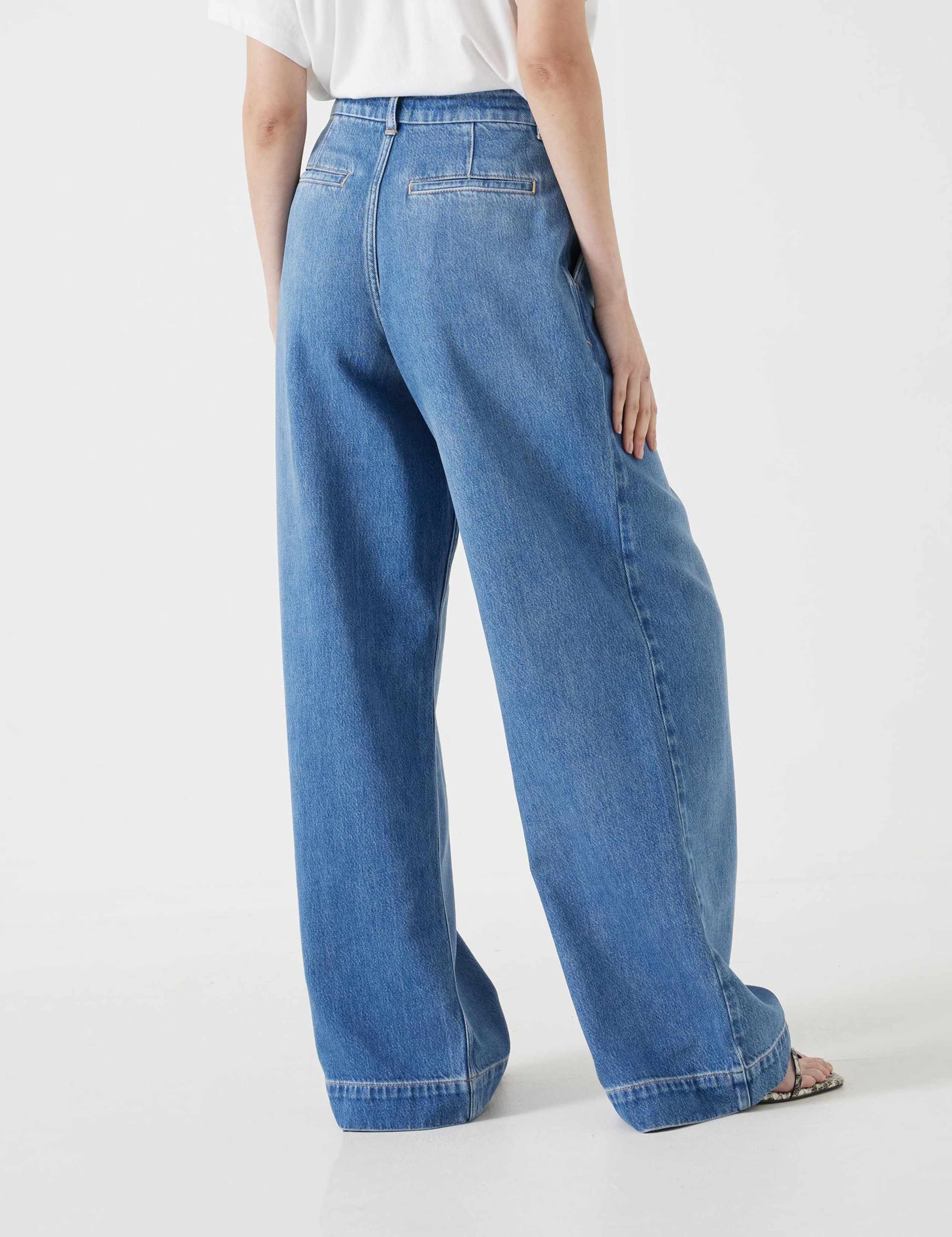 High Waisted Wide Leg Jeans 3 of 5