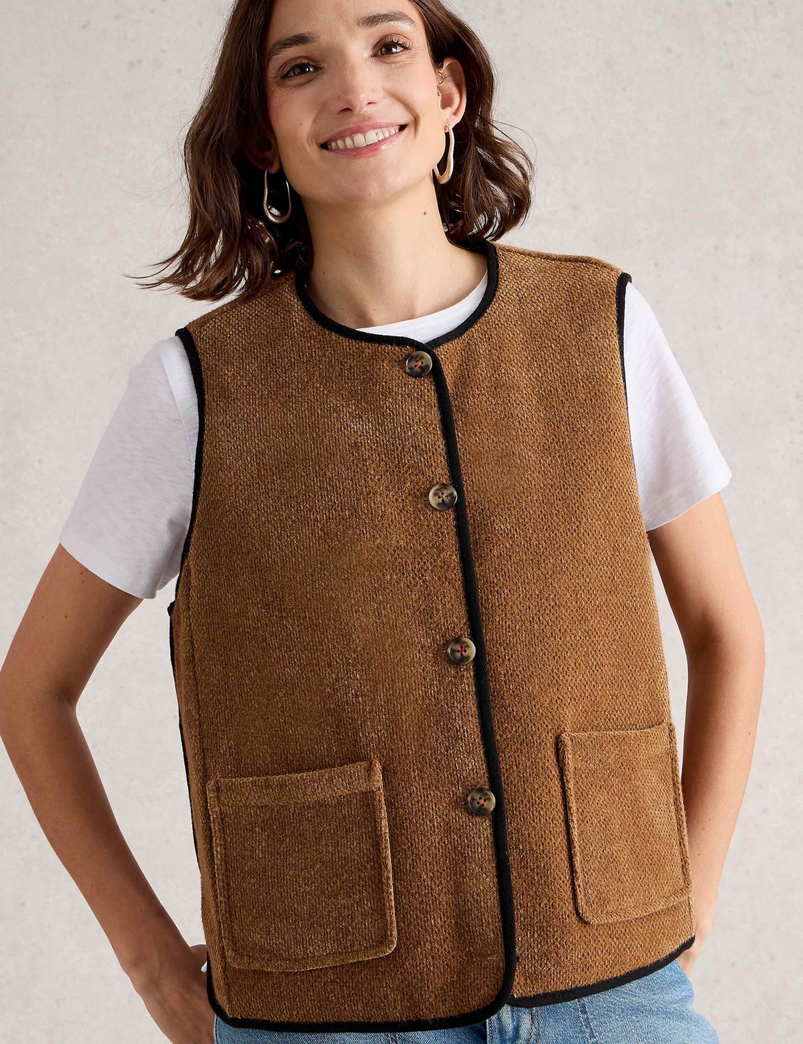 Pure Cotton Floral Quilted Reversible Gilet 6 of 7
