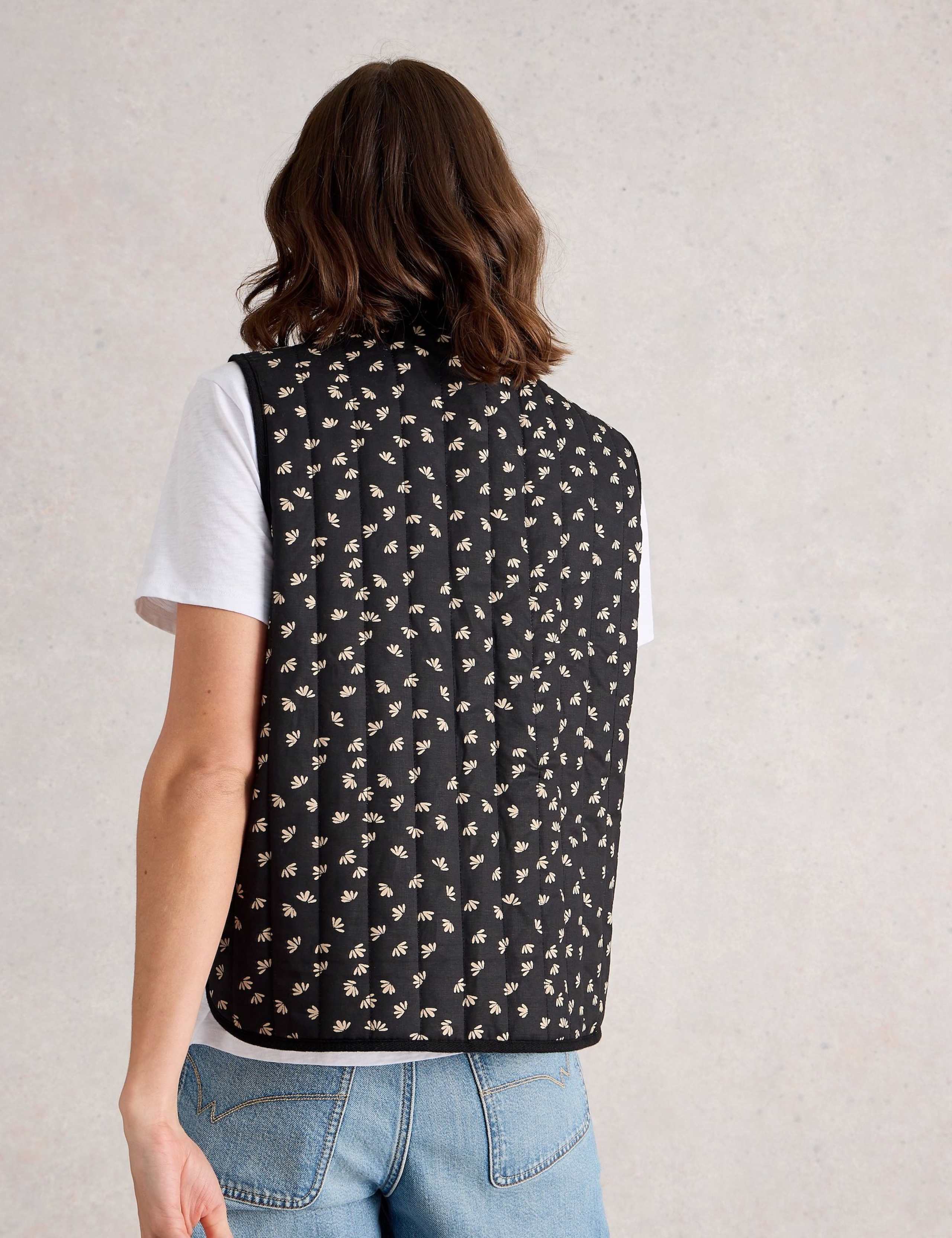 Pure Cotton Floral Quilted Reversible Gilet 7 of 7