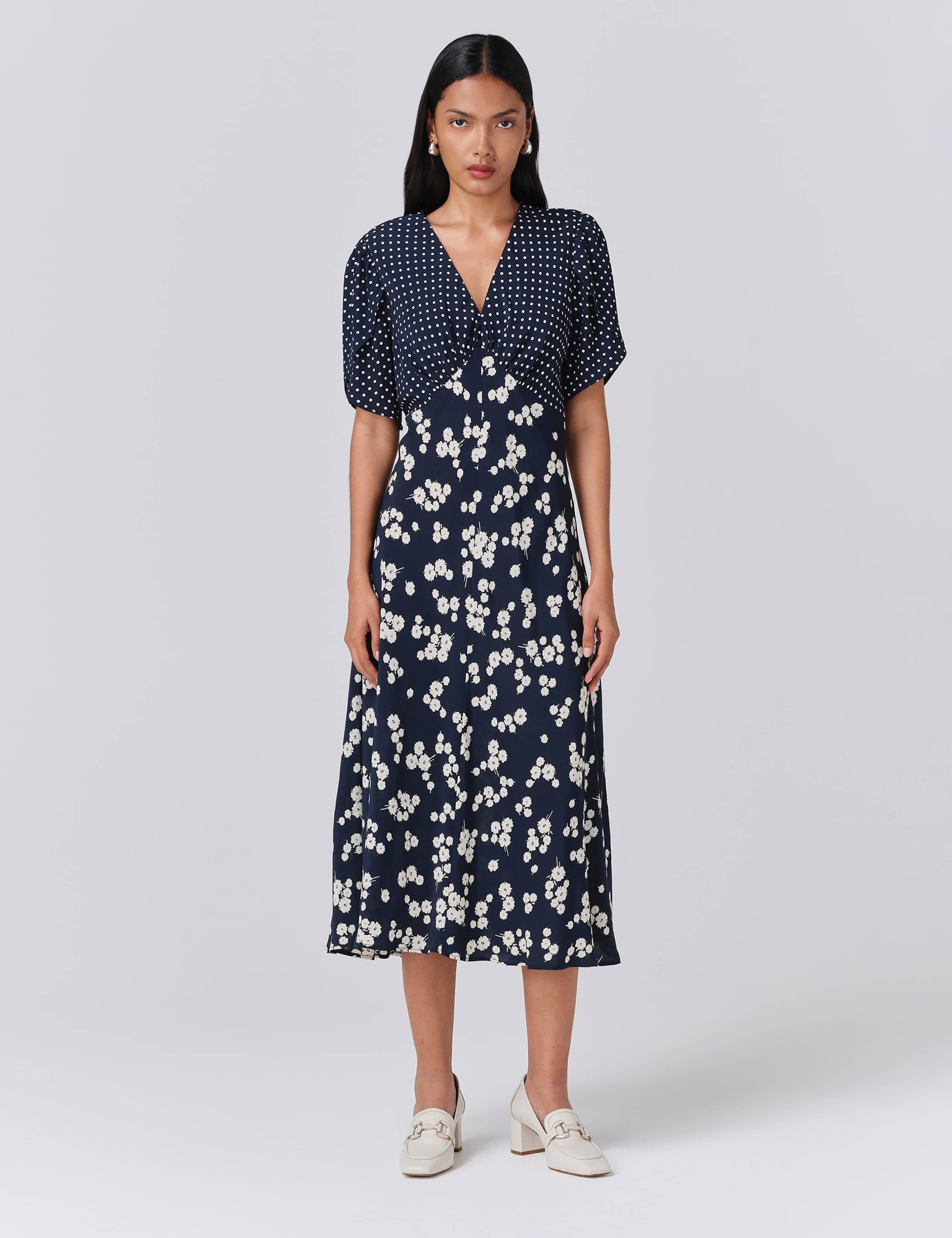 Printed V-Neck Midi Tea Dress 1 of 5