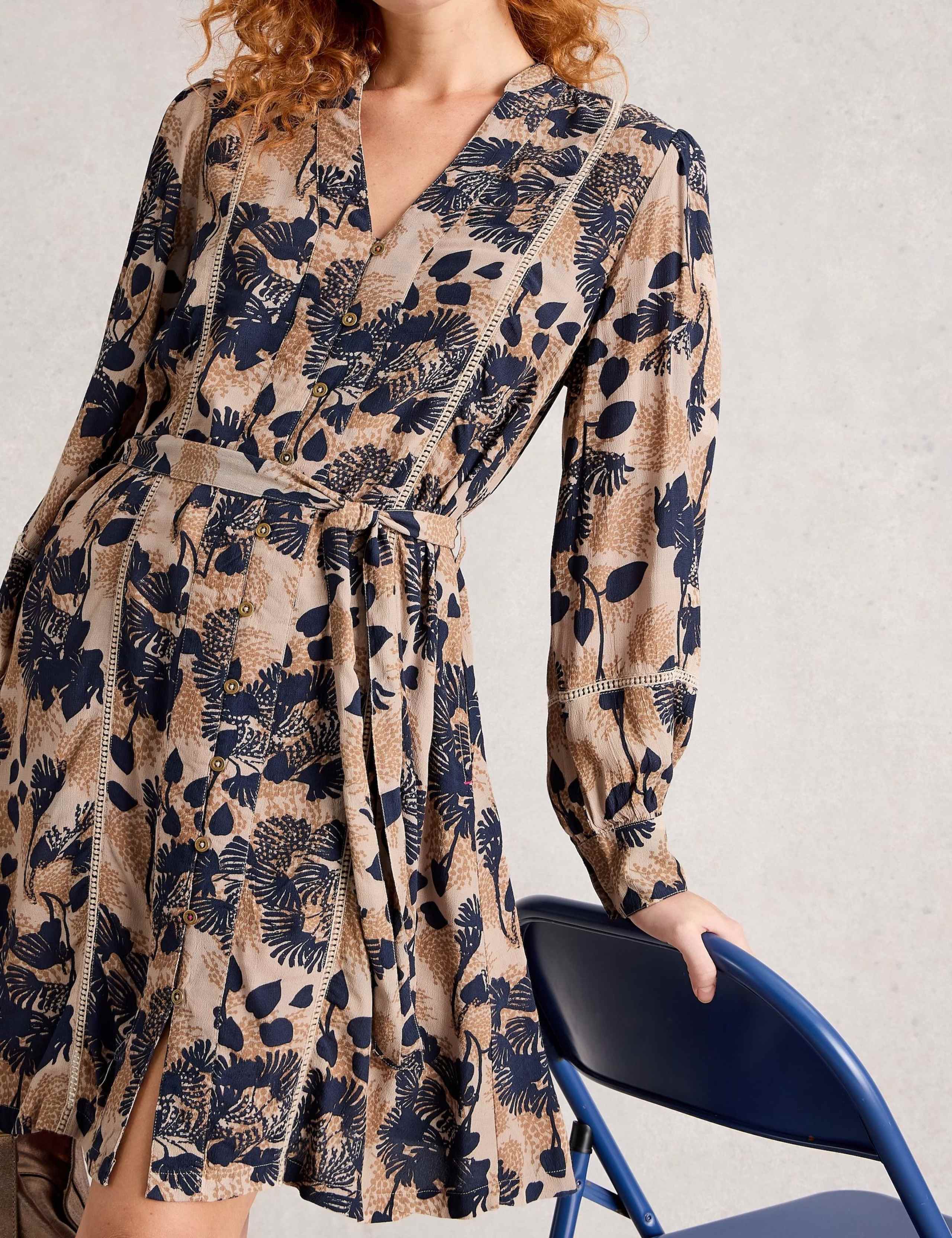 Printed V-Neck Belted Knee Length Tea Dress 6 of 6
