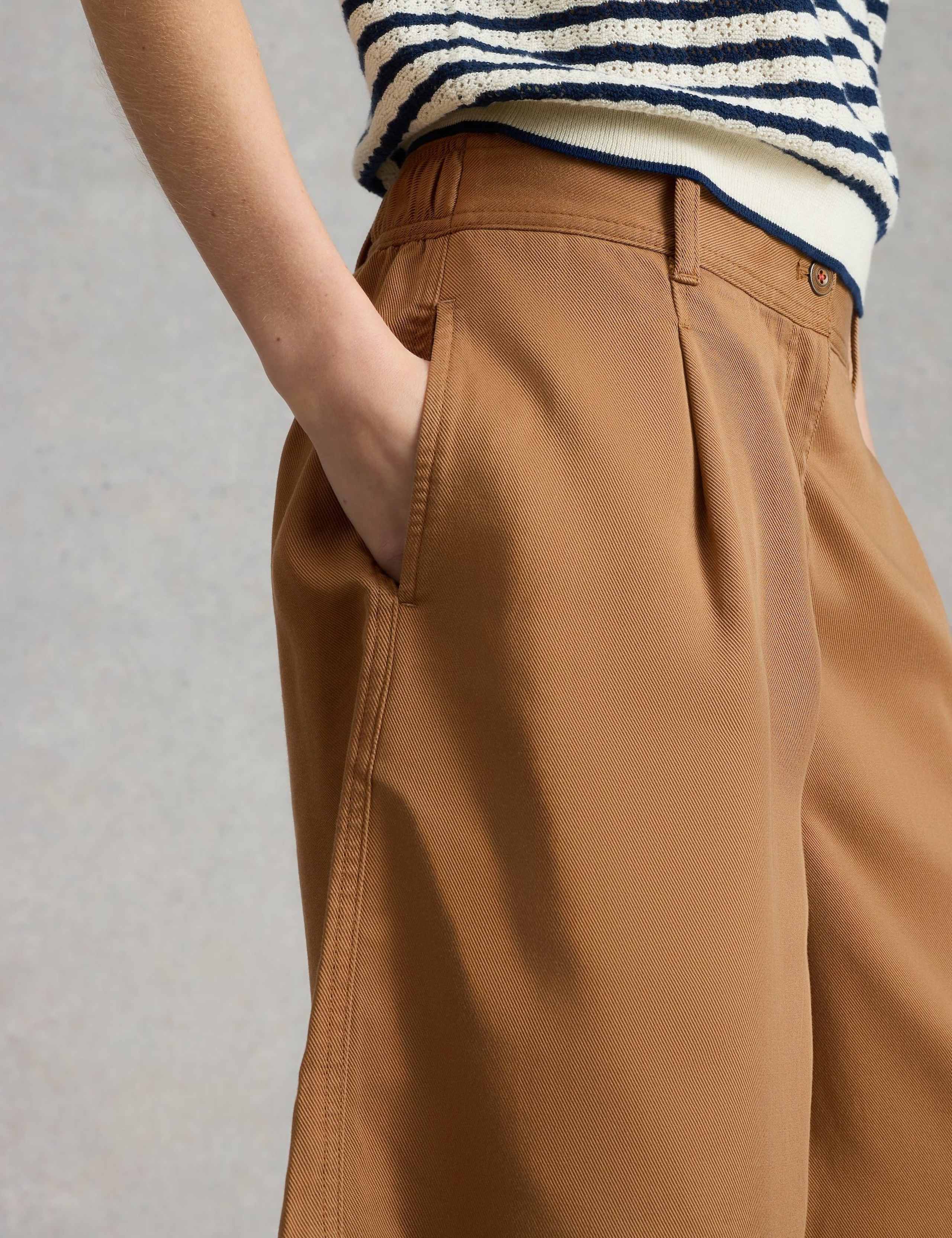 Pure Lyocell Pleat Front Shorts 5 of 6