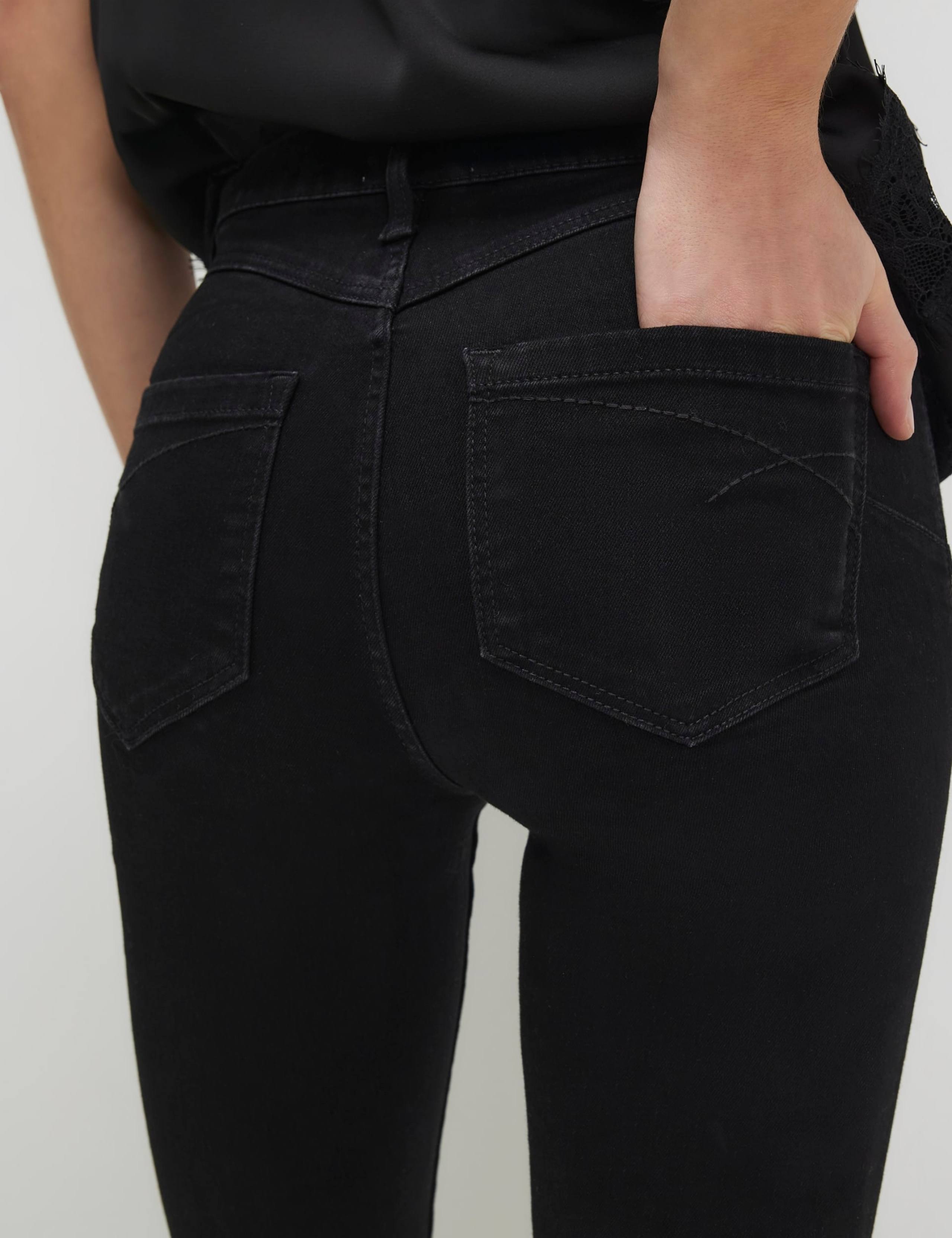 Mid Rise Skinny Jeans 4 of 4