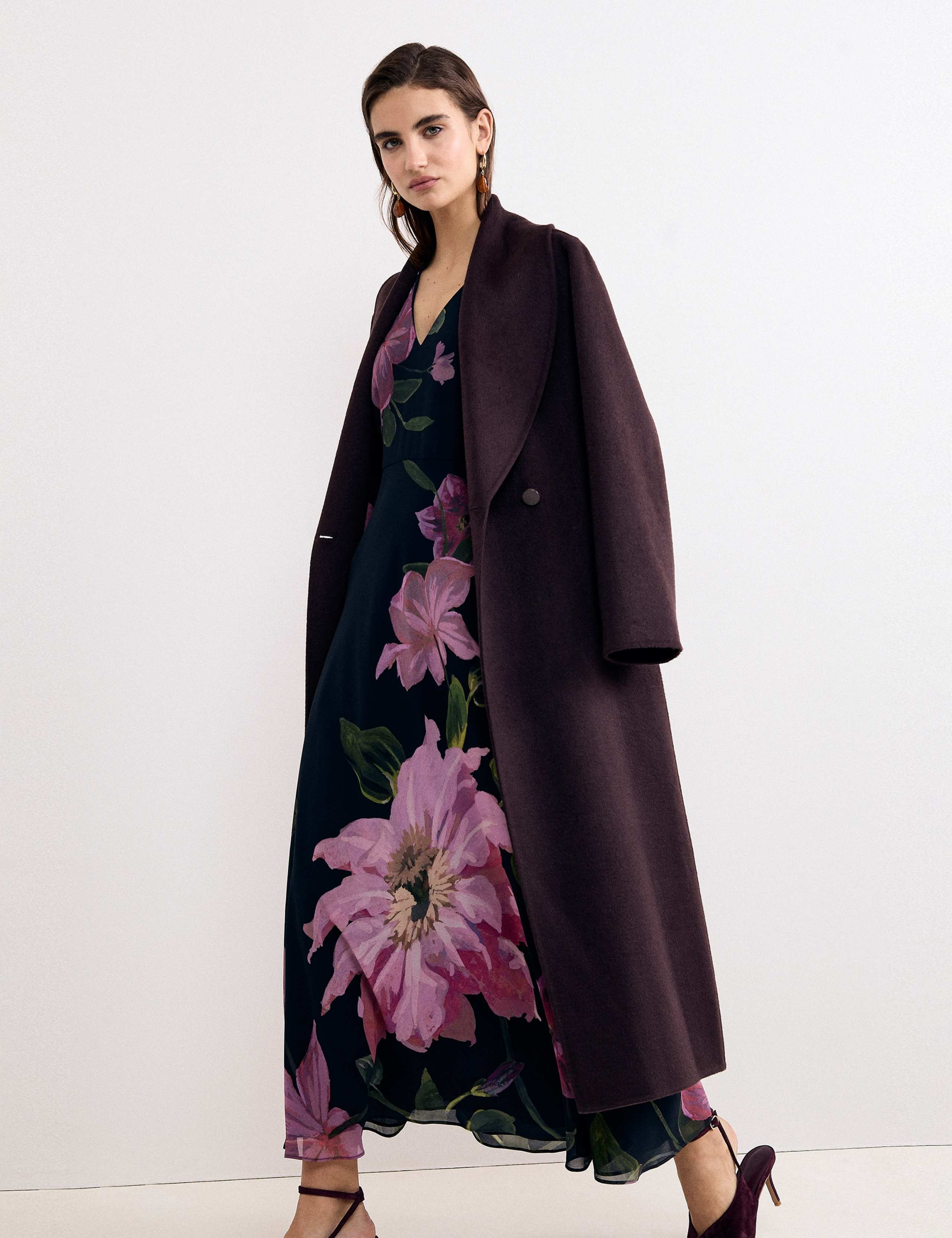 Floral V-Neck Maxi Dress 4 of 7