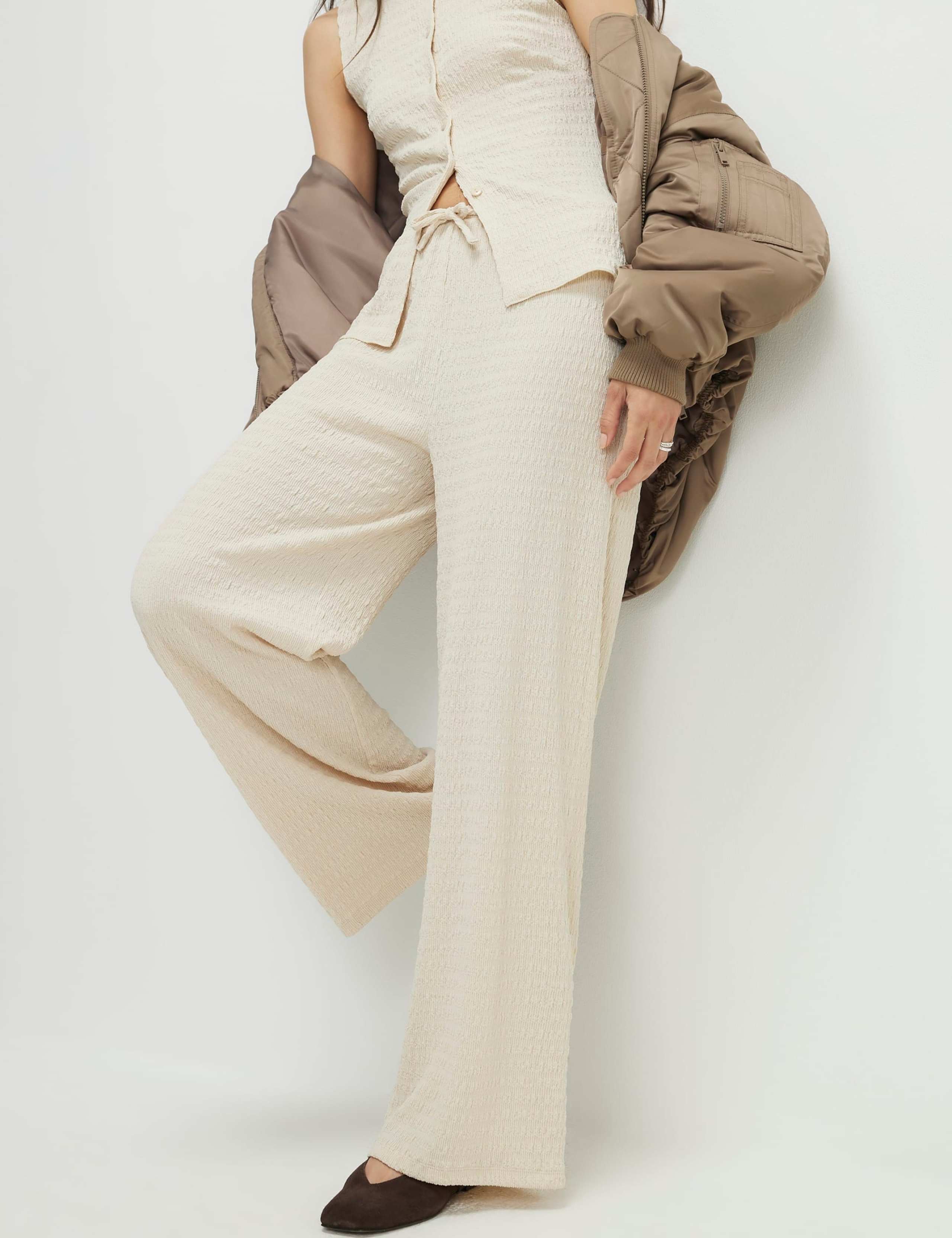 Textured Elasticated Waist Wide Leg Trousers 2 of 4