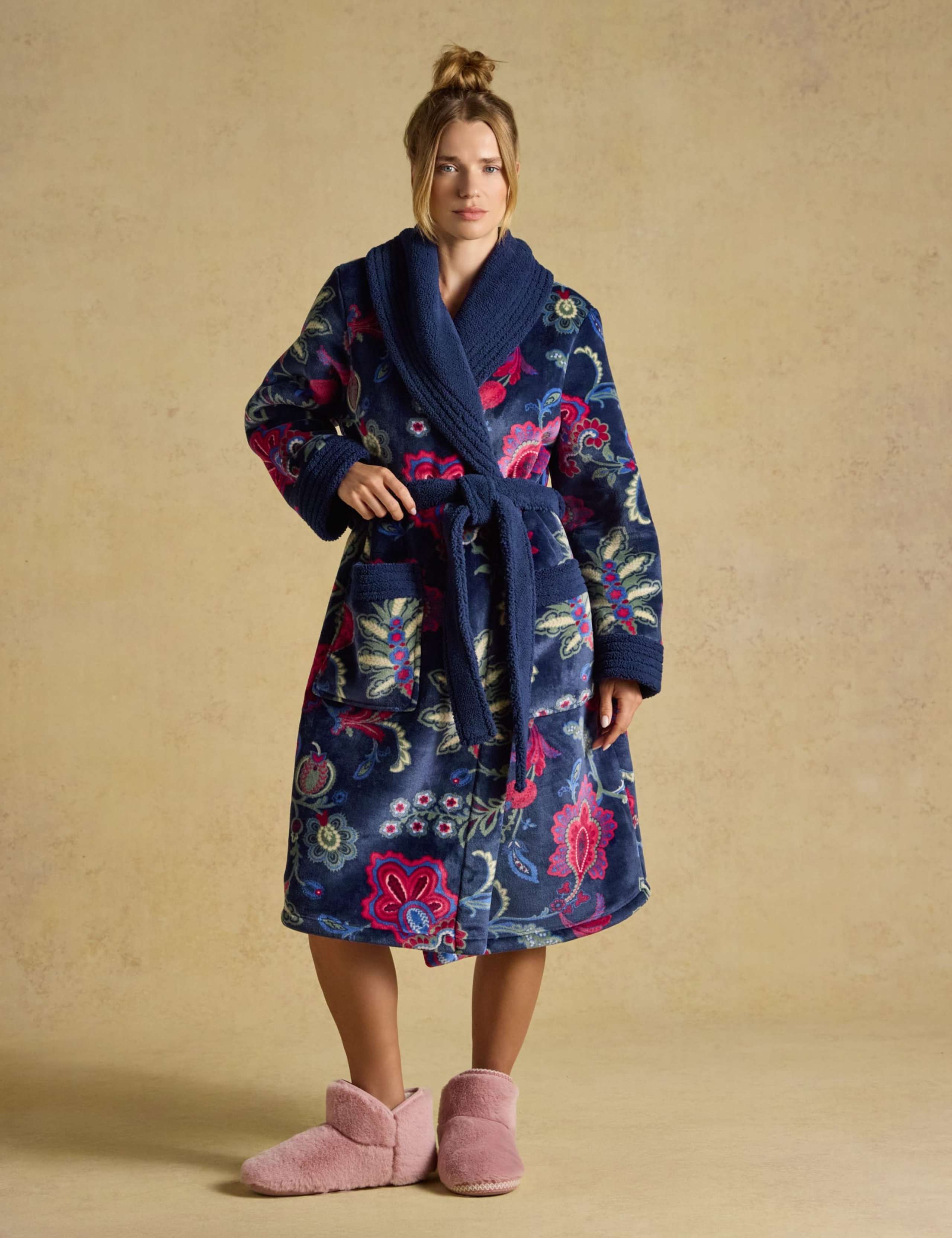 Fleece Floral Dressing Gown 8 of 8