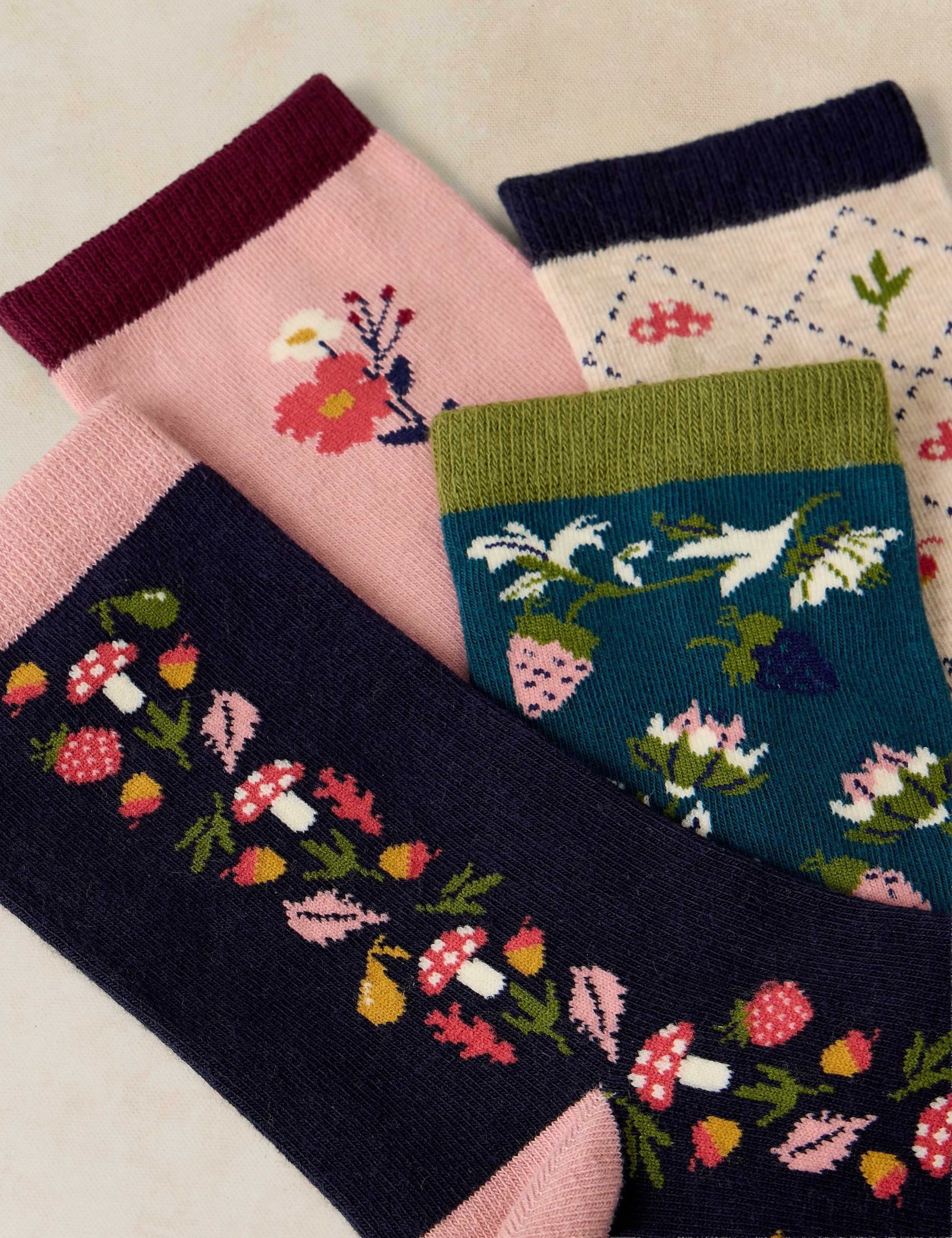 4 Pack Cotton Rich Autumn Fruit Socks 3 of 4
