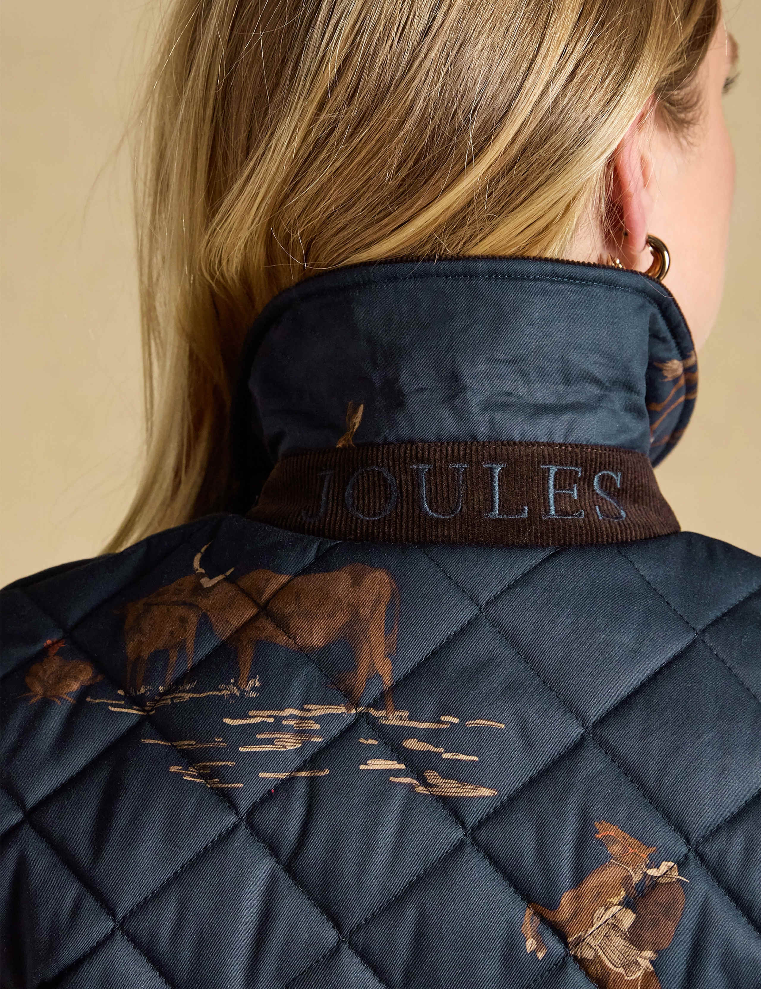 Cotton Diamond Quilted Printed Jacket 4 of 10