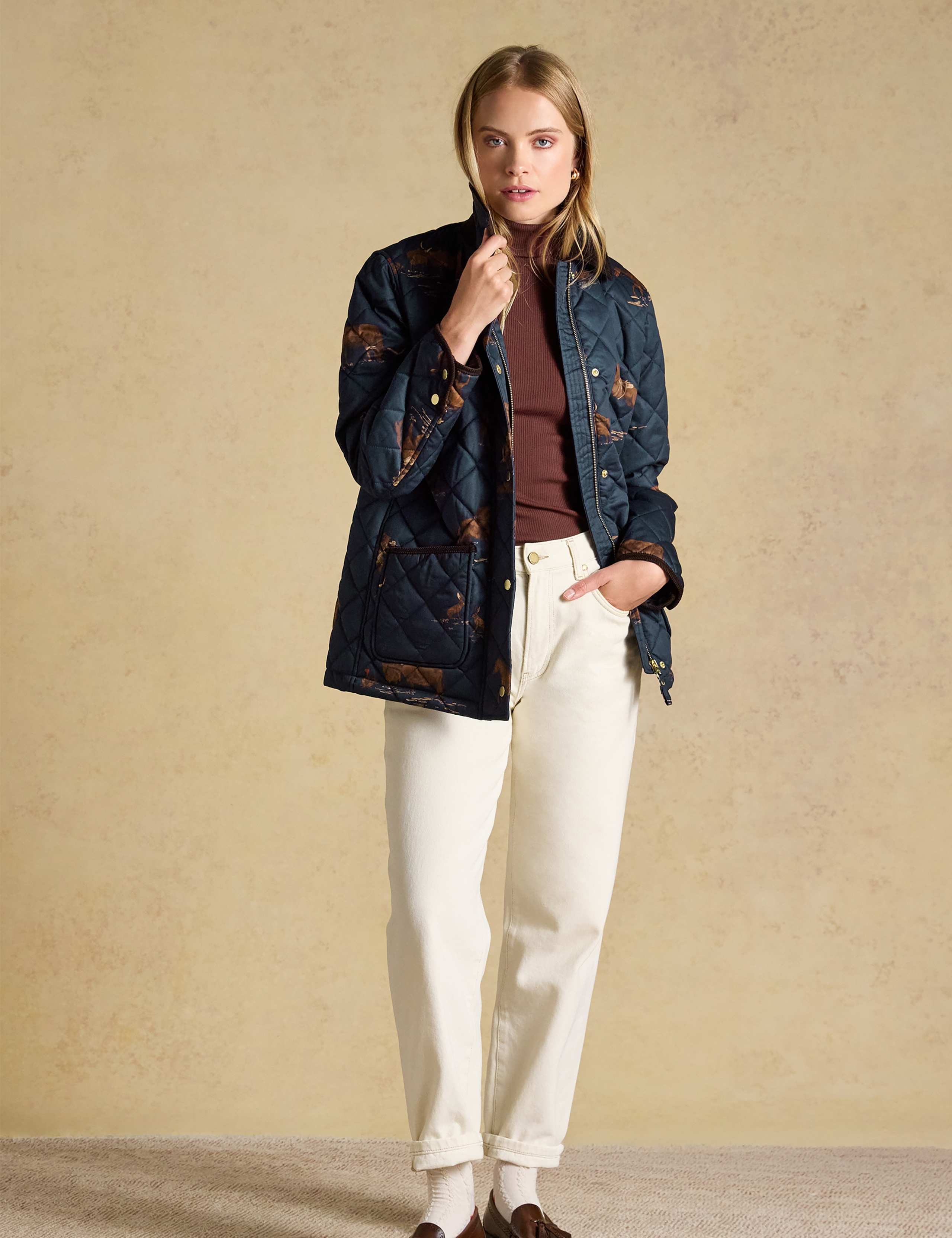 Cotton Diamond Quilted Printed Jacket 10 of 10