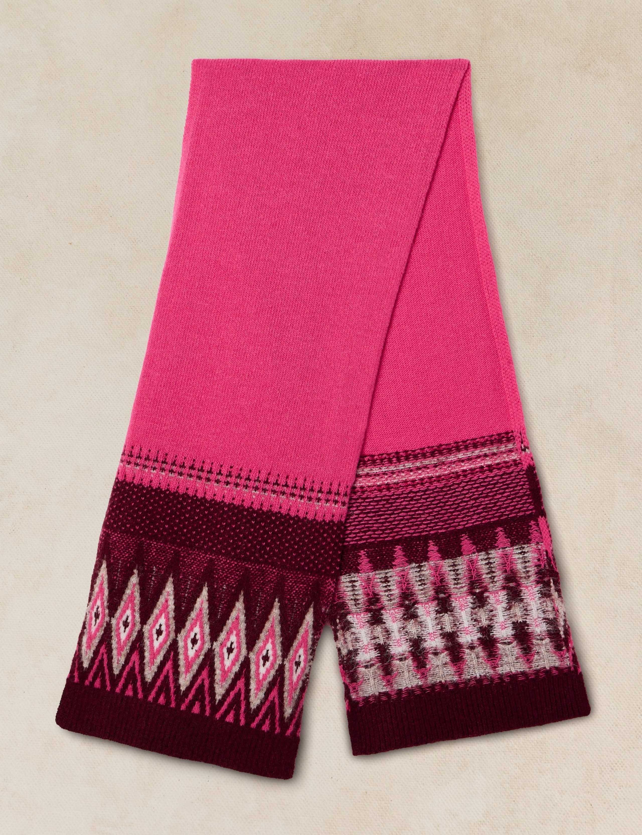 Fair Isle Scarf with Wool 2 of 3