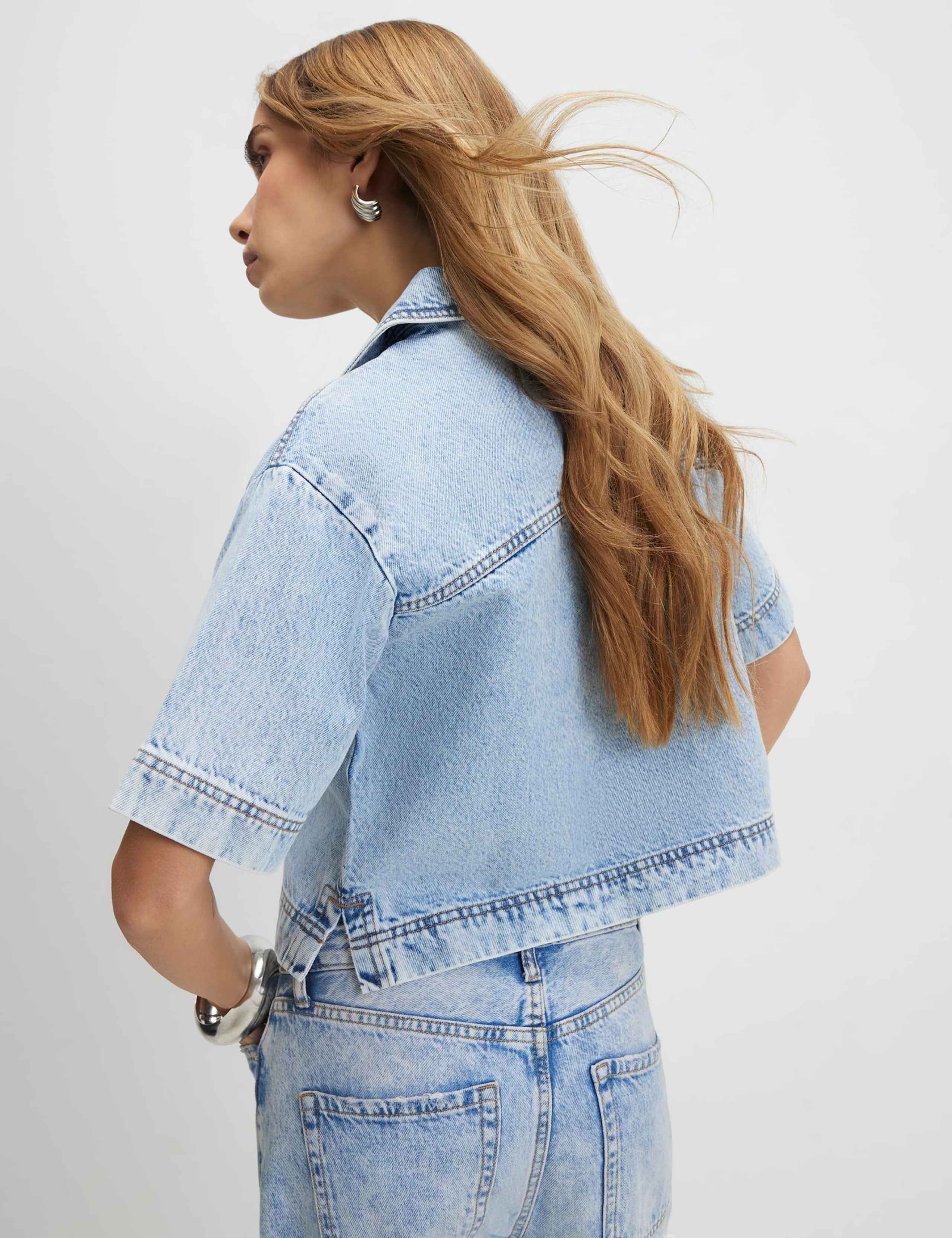 Denim Collared V-Neck Button Through Shirt 4 of 4