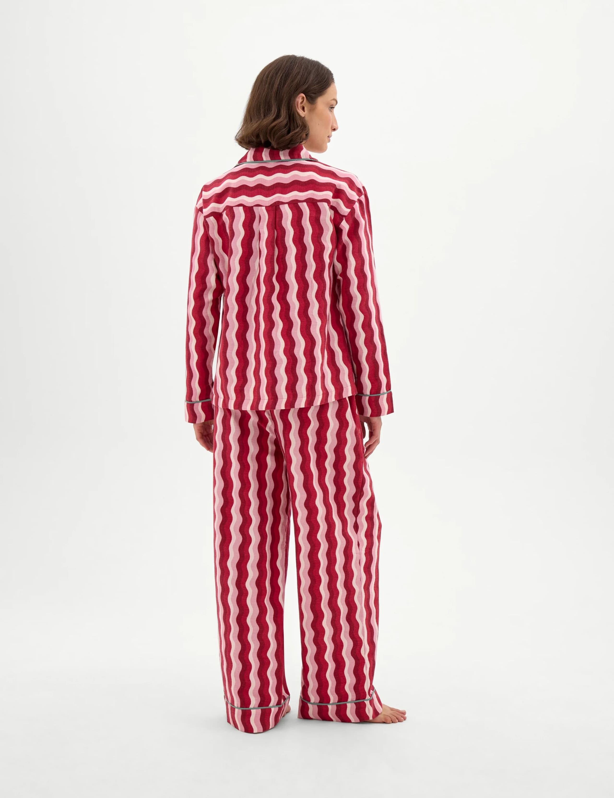 Brushed Cotton Rever Collar Pyjama Set 4 of 7