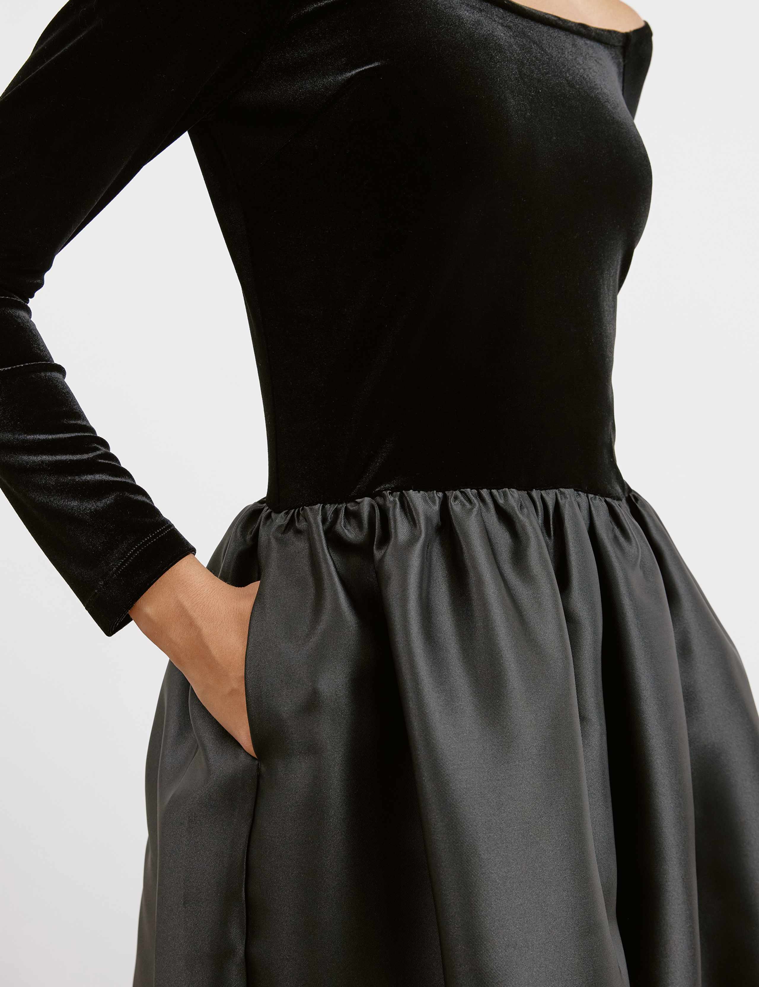 Velvet Midi Dress 4 of 5