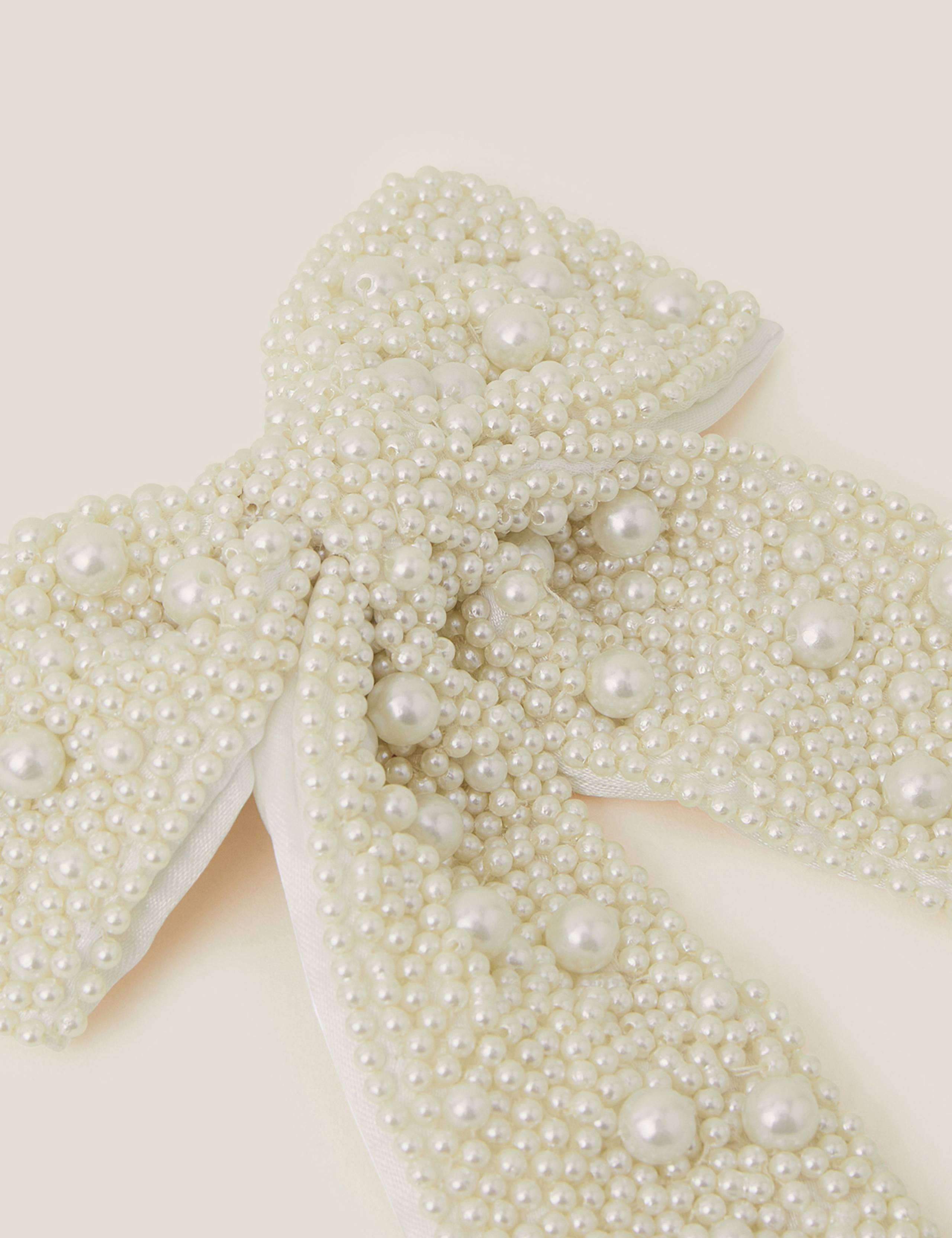 Embellished Pearl Bow Hair Clip 3 of 4